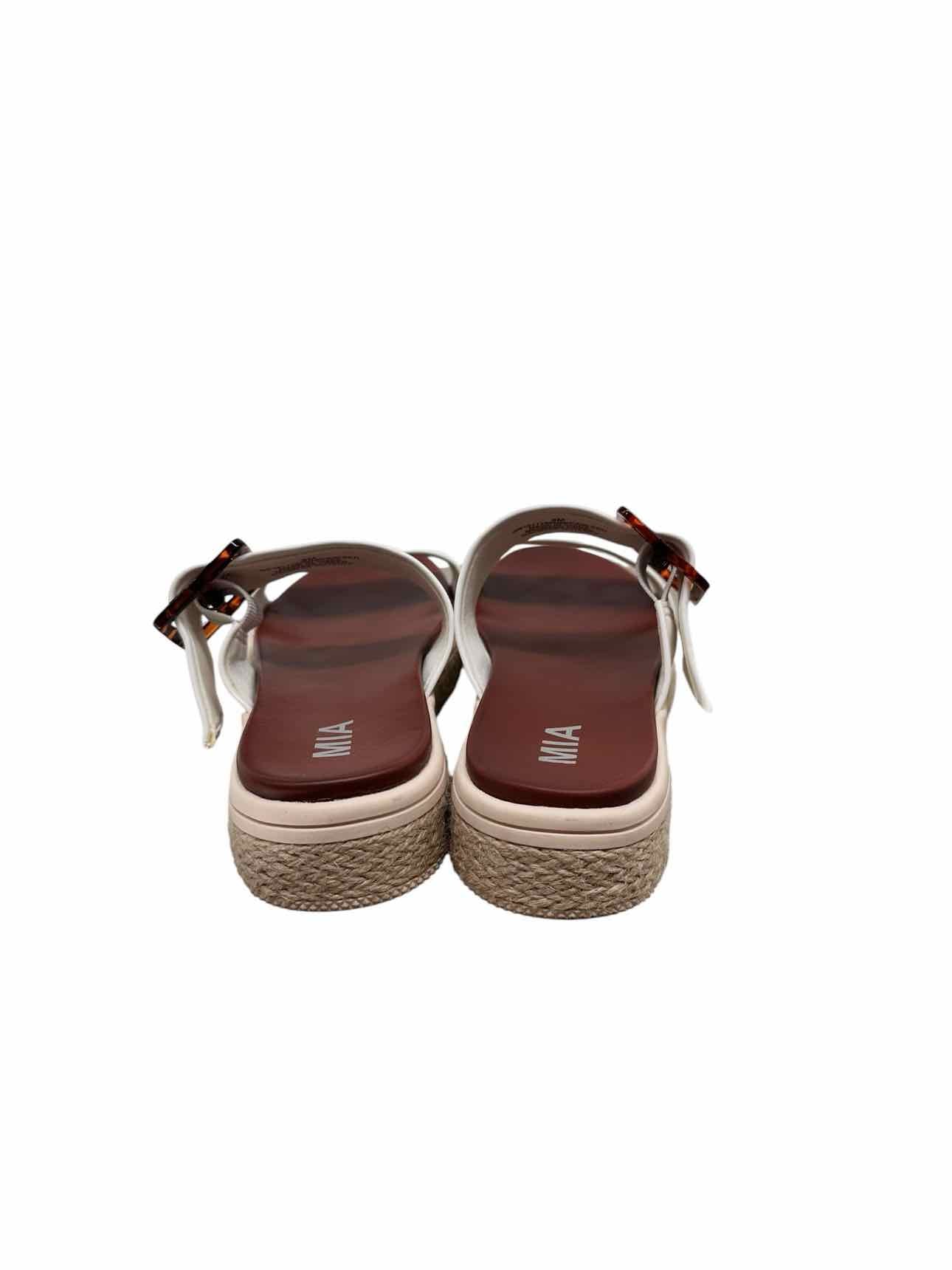 Mia White Carleen Sandals Shoe Size 8