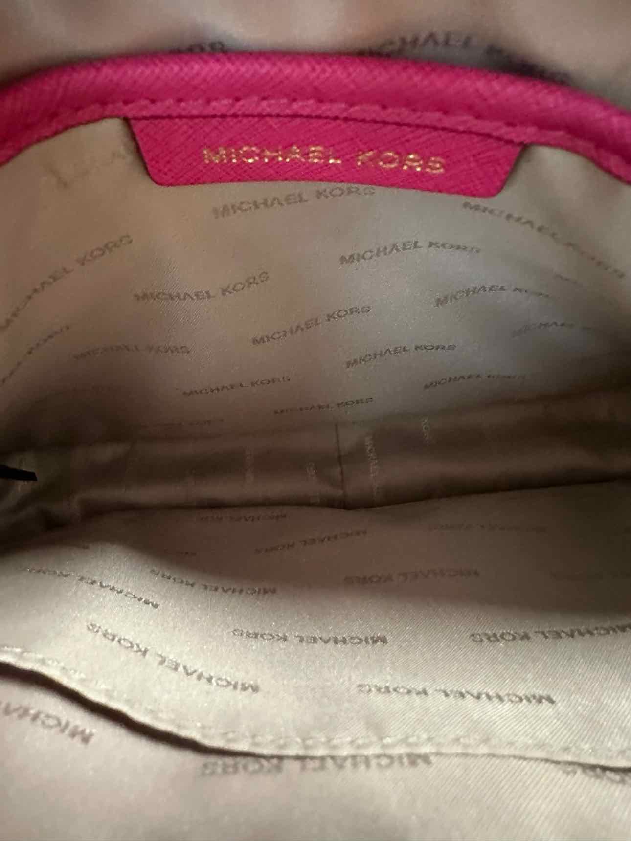 Michael Kors Jet Set Travel Crossbody
