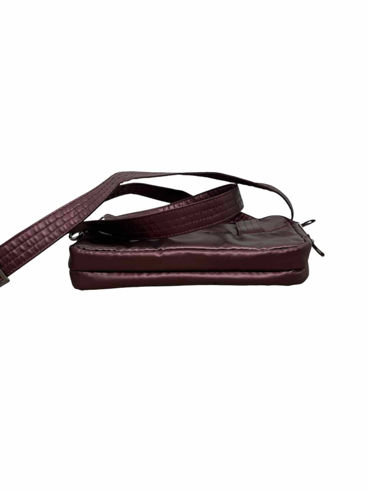 Lug Coupe XL Maroon Nylon Crossbody