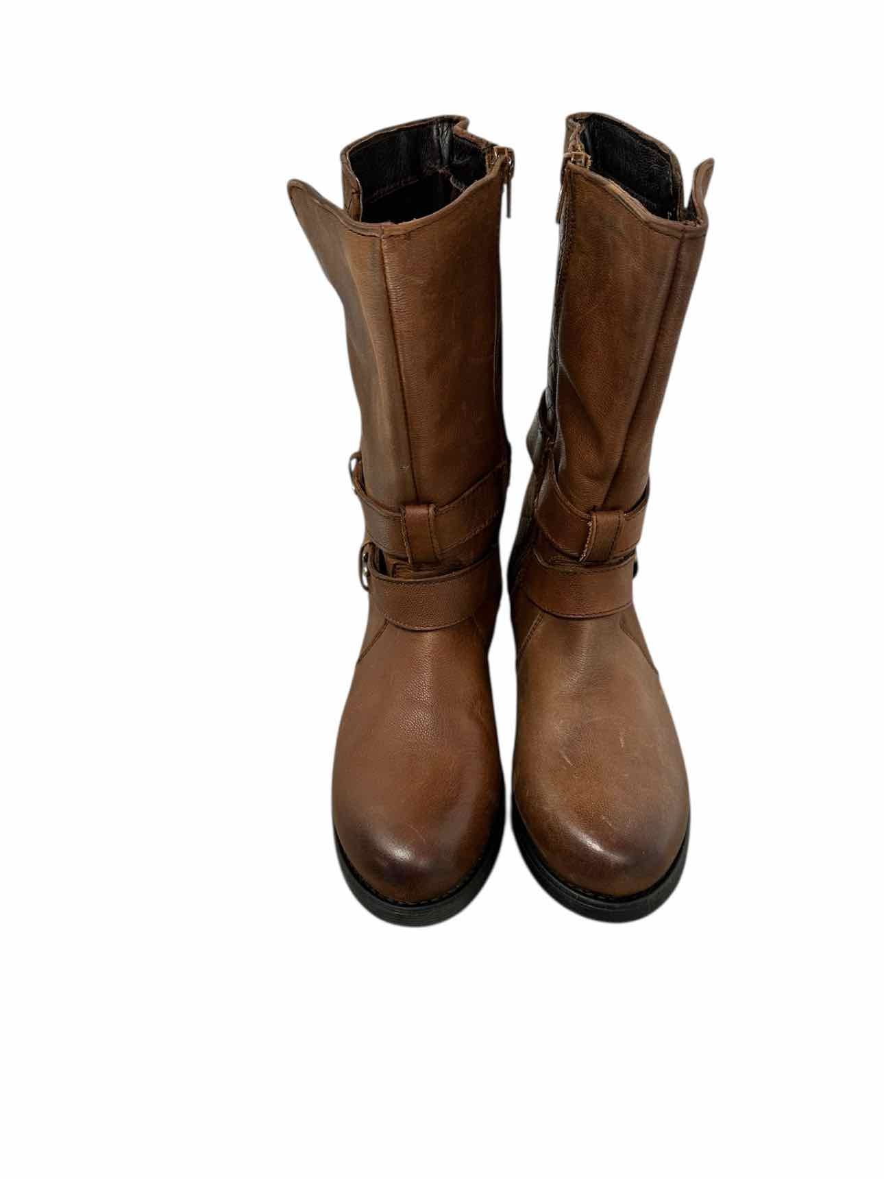 Steve Madden Kristenn Tan Boots Shoe Size 8 **NEW**