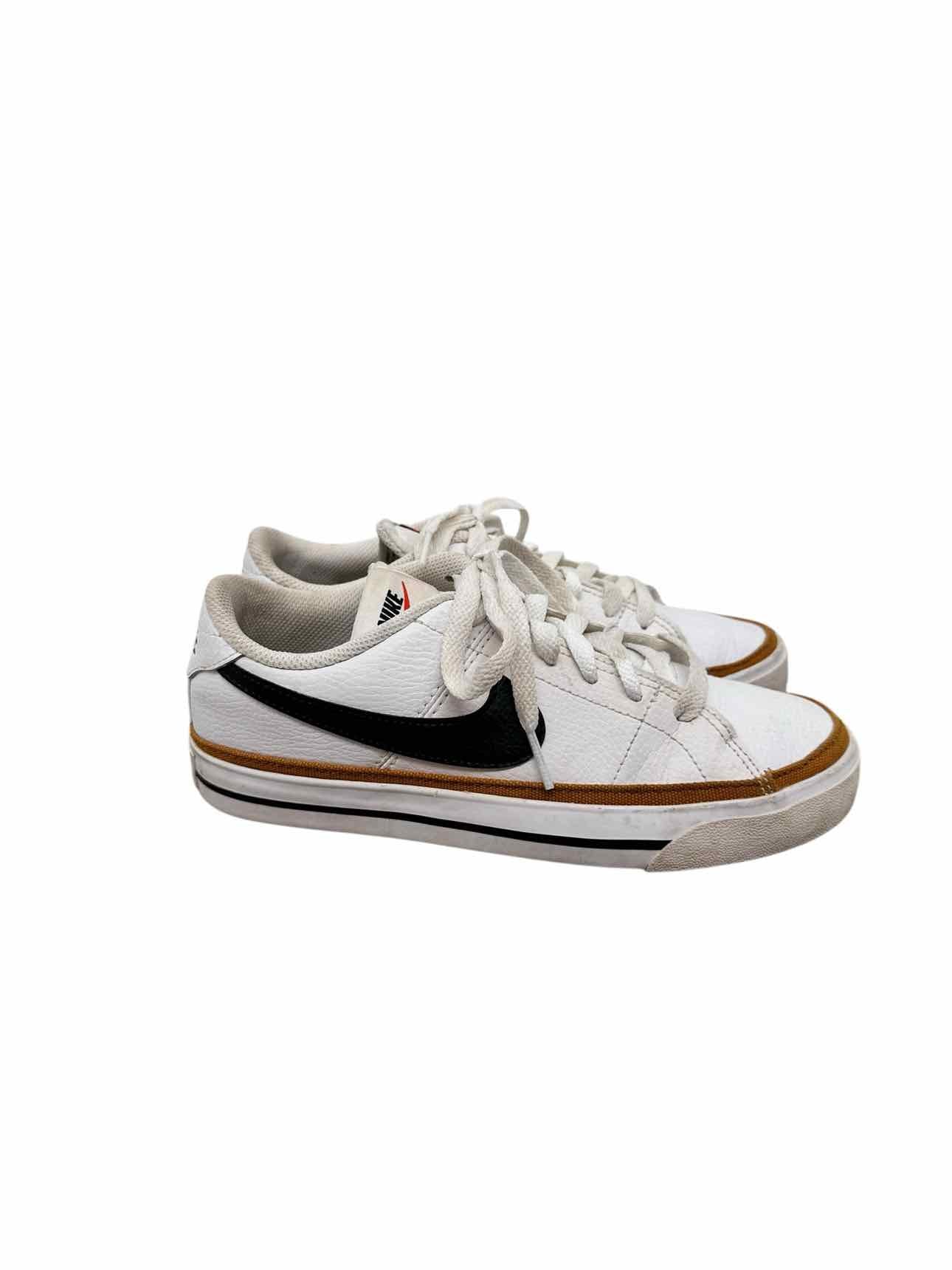 Nike Legacy Next Nature White Shoe Size 7