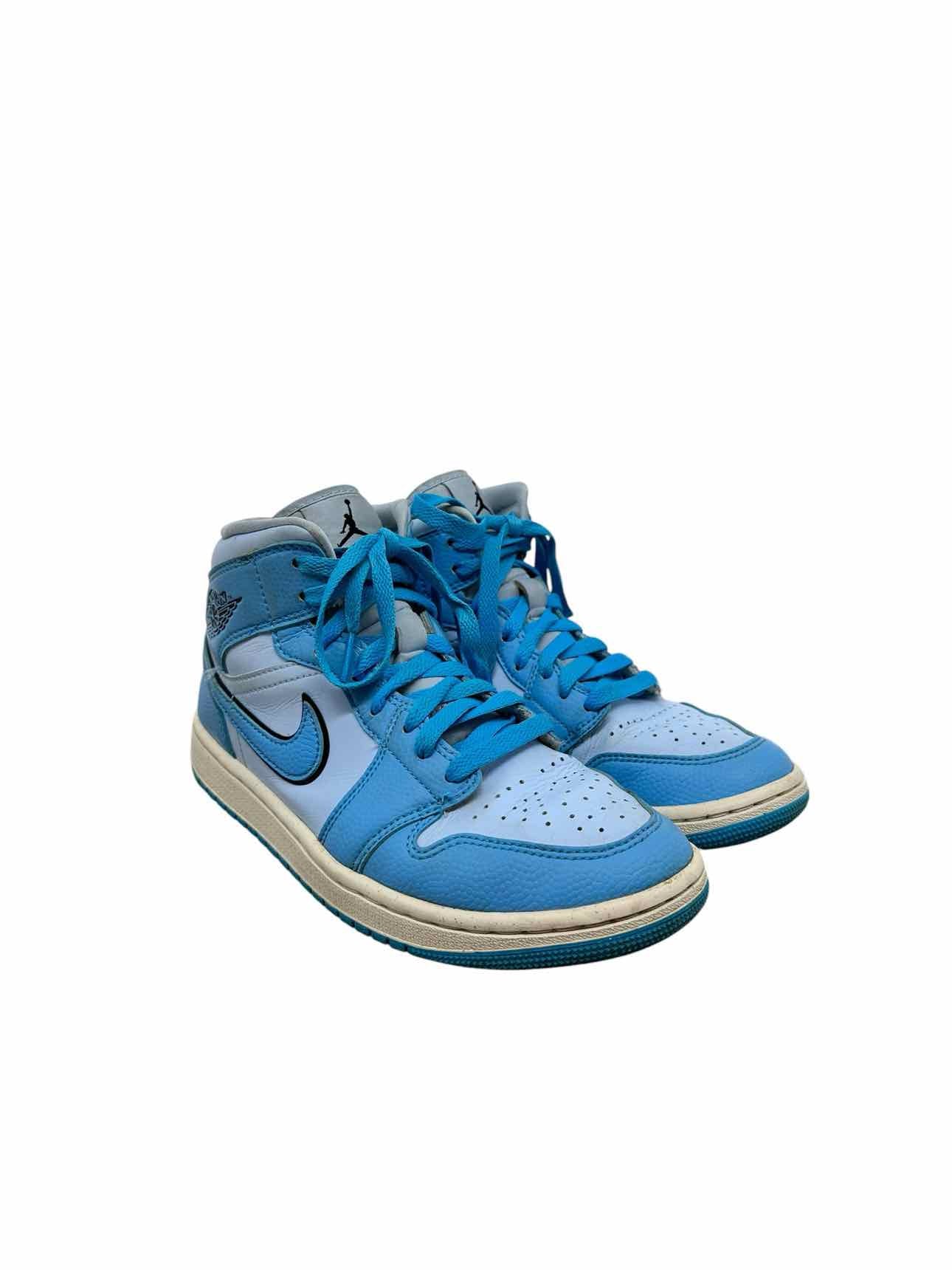 Nike Air Jordan 1 Mid SE in Ice Blue Shoe Size 8