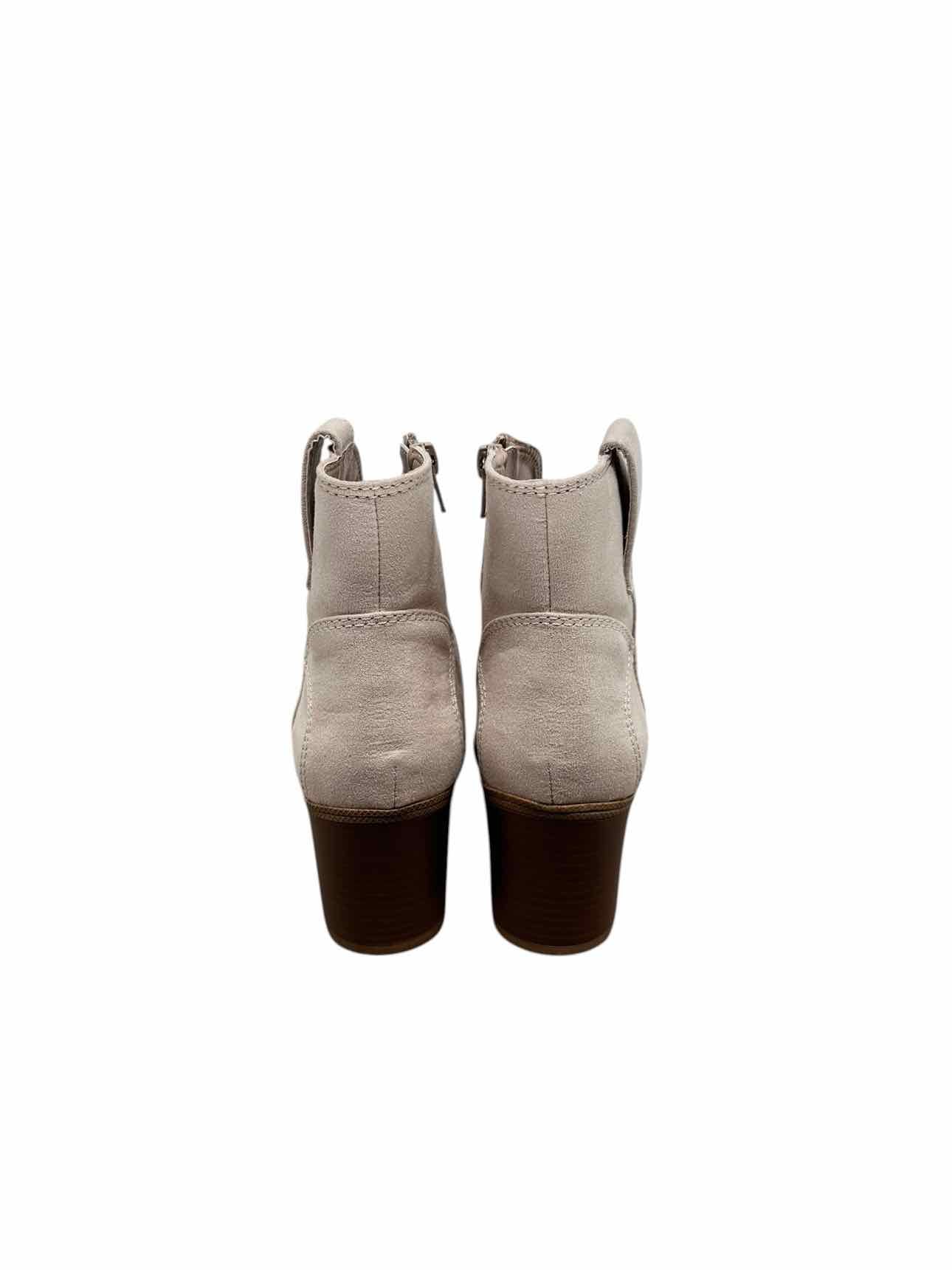 Sonoma Beige Low Cowboy Boots Shoe Size 6.5