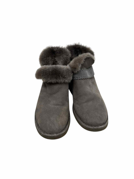 Ugg Gray McKay Bootie SIZE 8