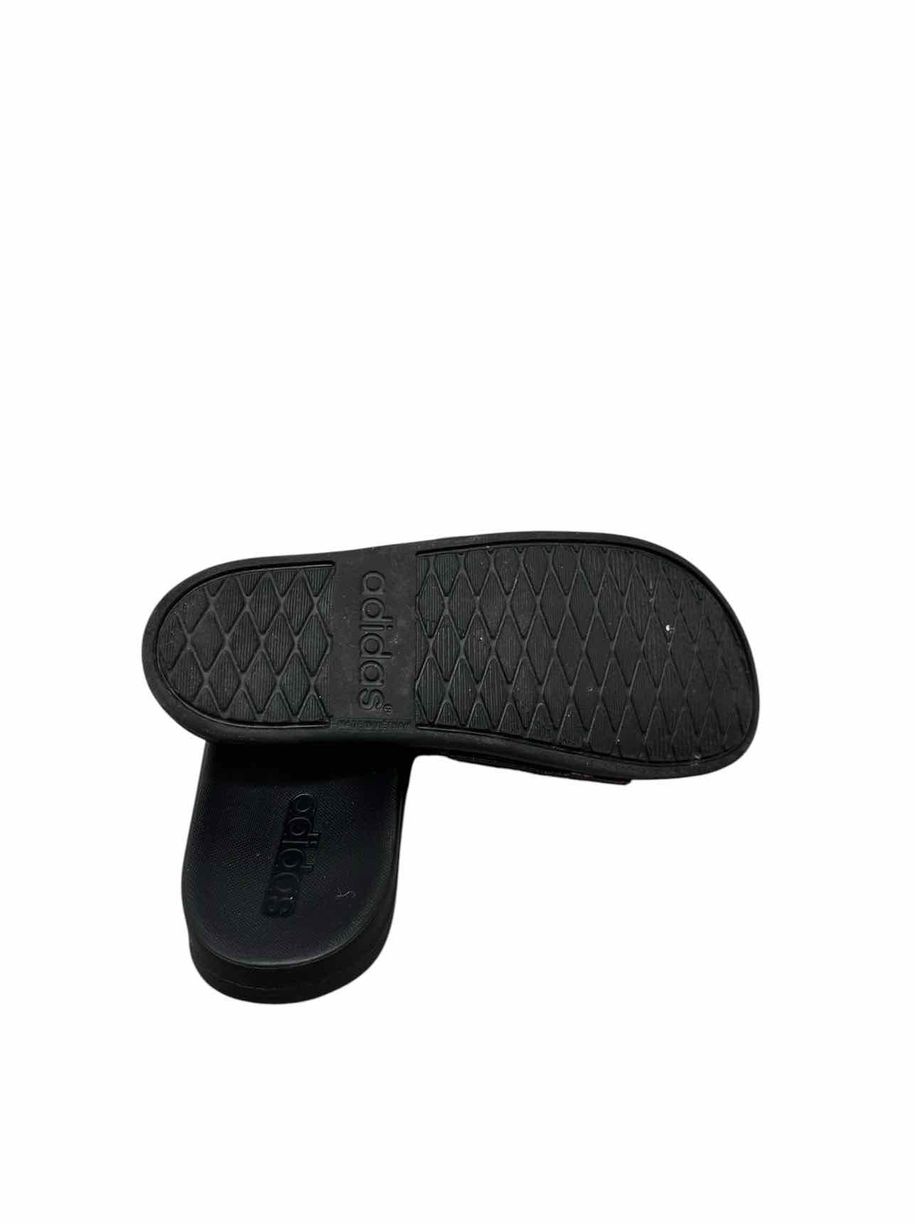 Adidas Black Shoe Size 5 Slides