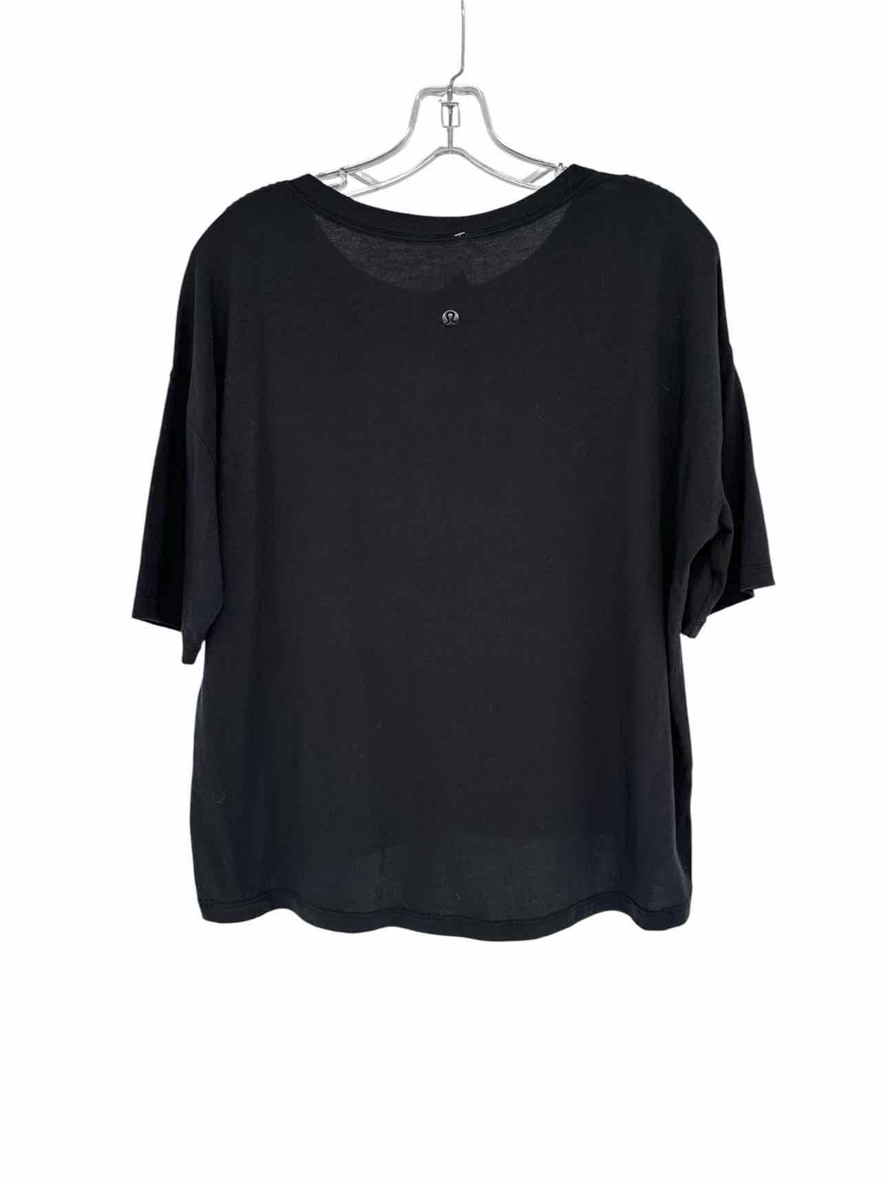 Lululemon Black Size 4 T-shirt