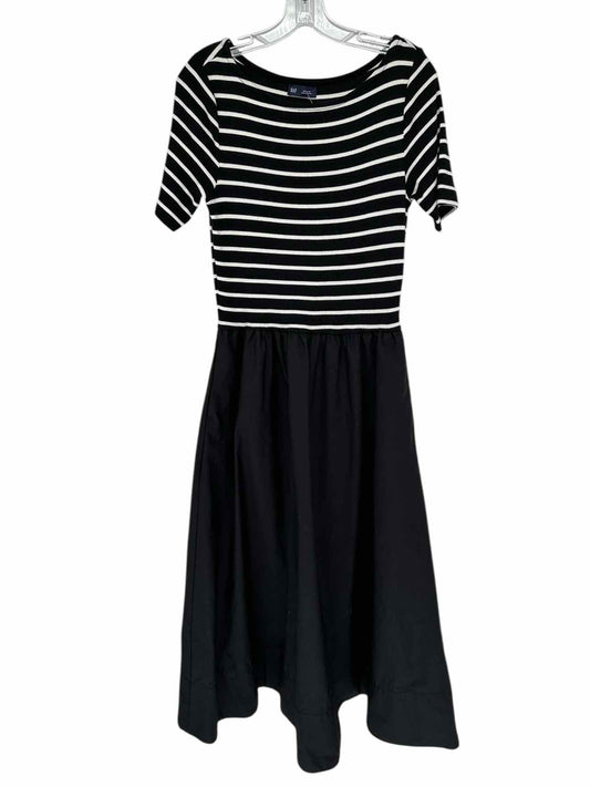 GAP Black/White Dress Size M