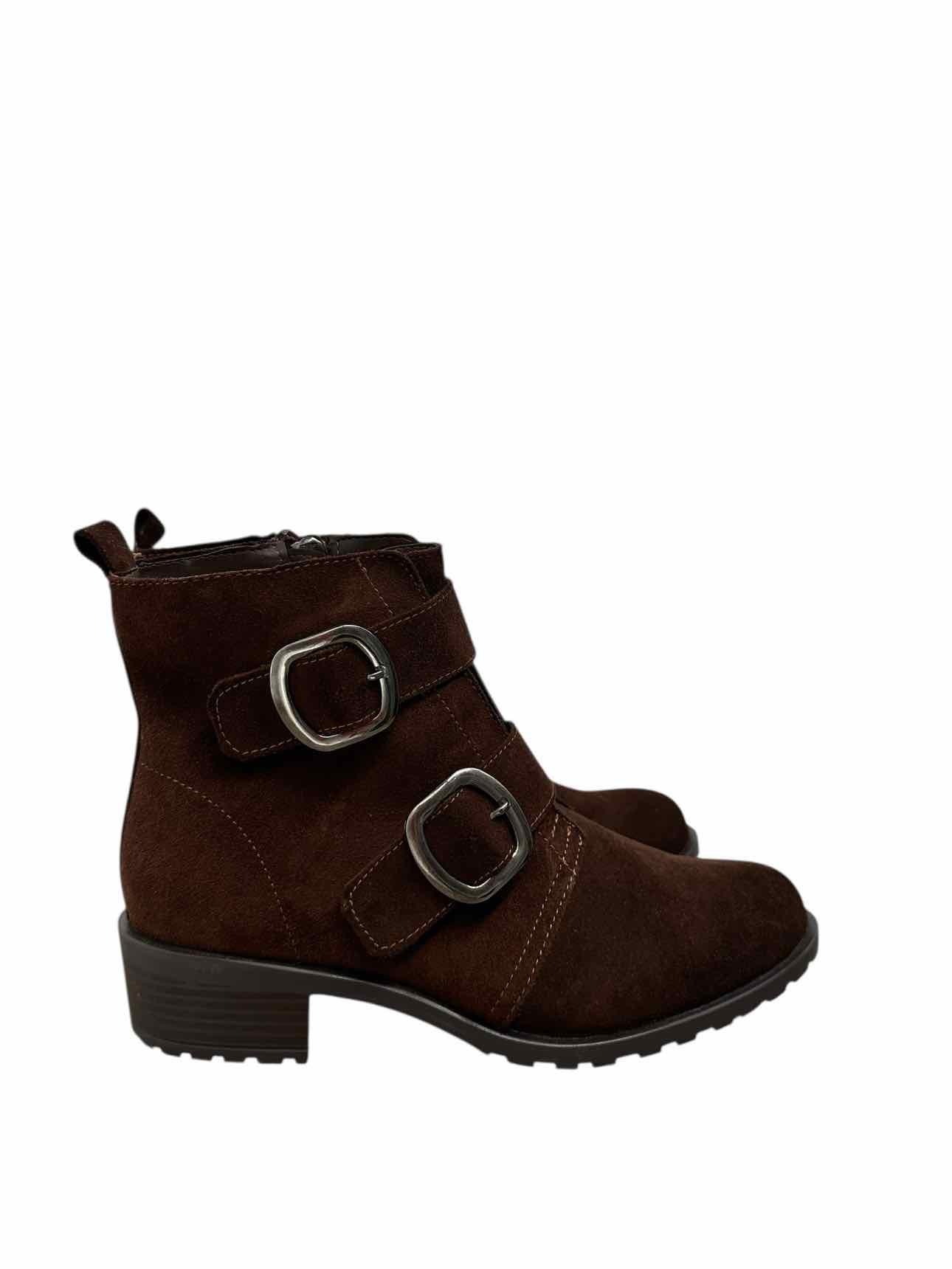 Anne Klein Nitsa Brown Bootie Shoe Size 8 **NEW**