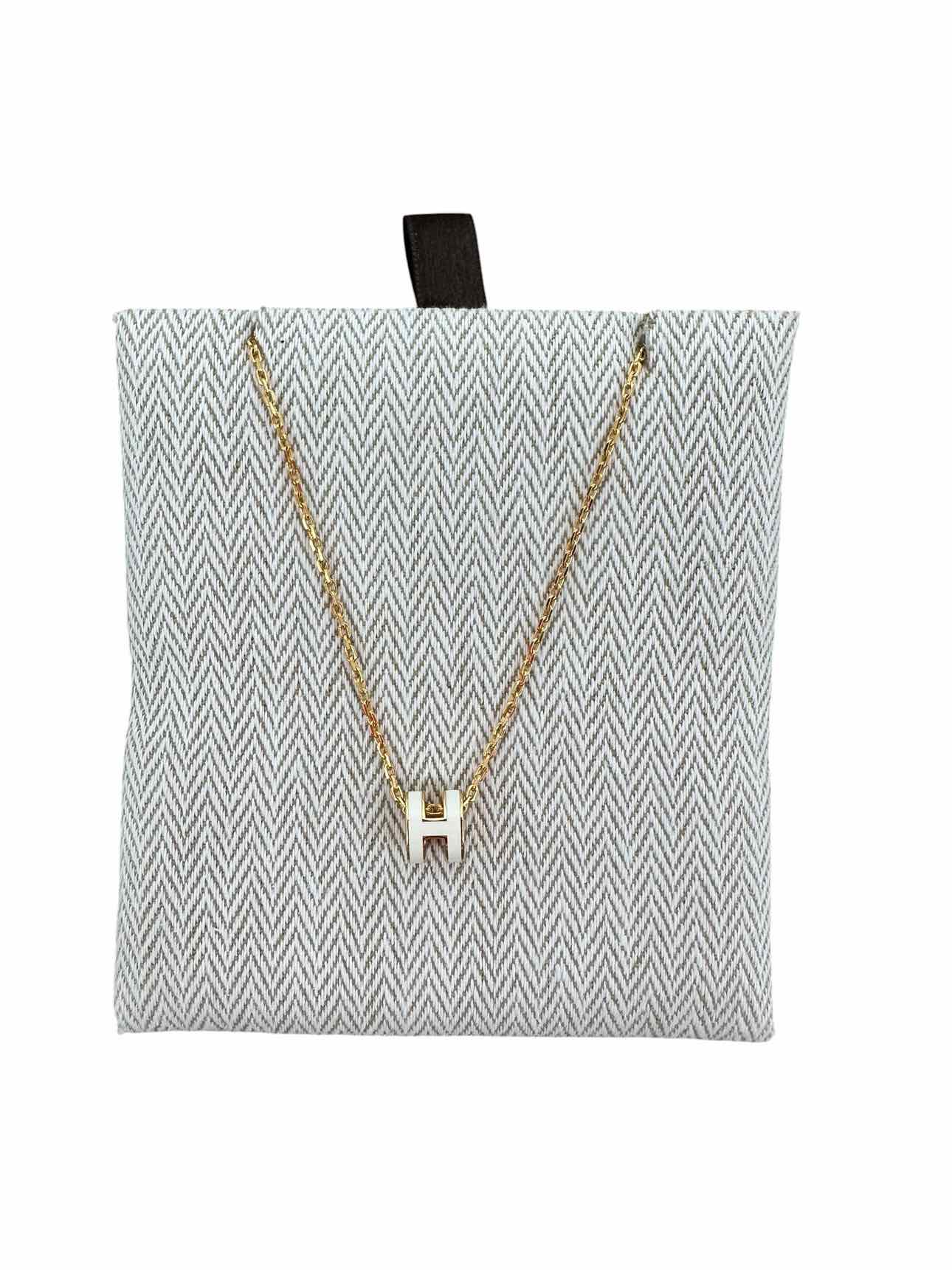 Hermes Mini Pop H Pendant Necklace in Yellow Gold Blanc **NEW**