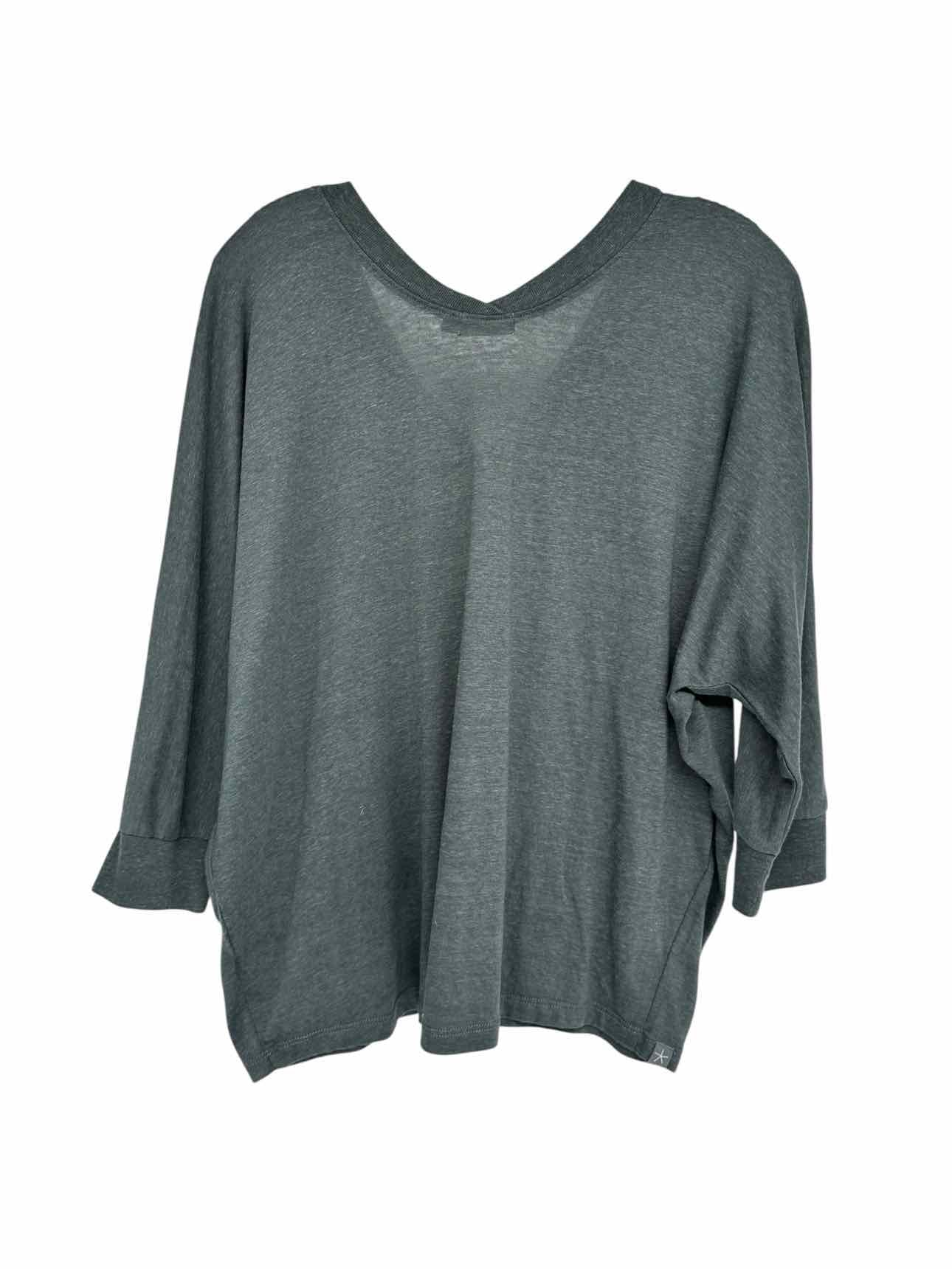 Barefoot Dreams Malibu V-neck Moss 3/4 Sleeve Top Size M