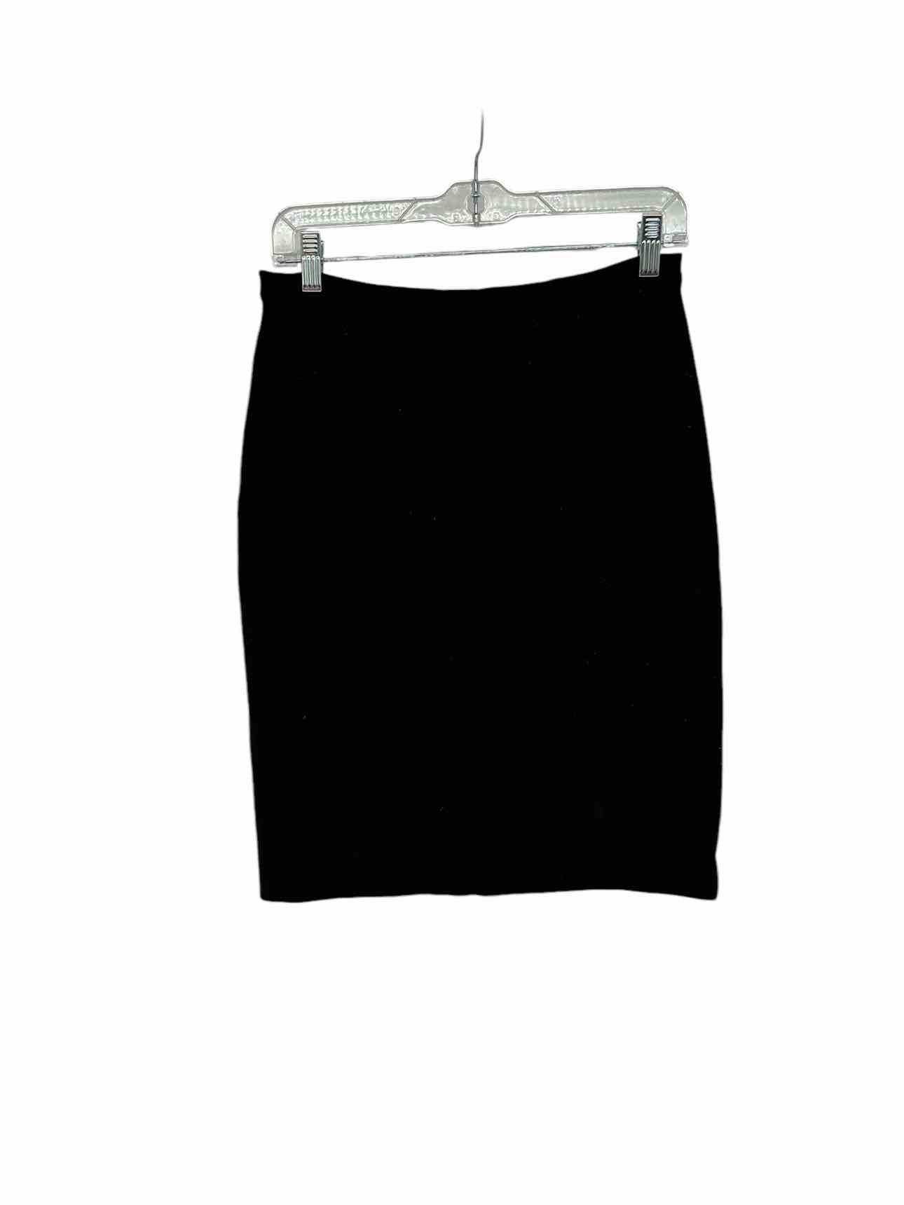 Diane Von Furstenberg Black Skirt SIZE 6