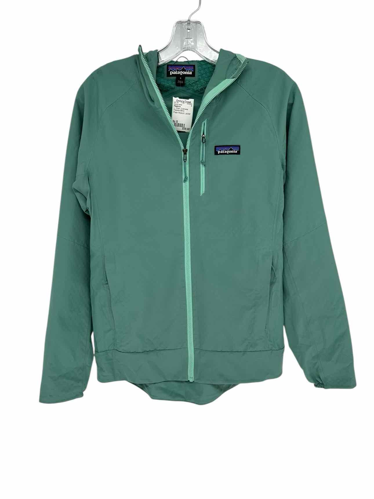 Patagonia Lt. Green Size S Jacket