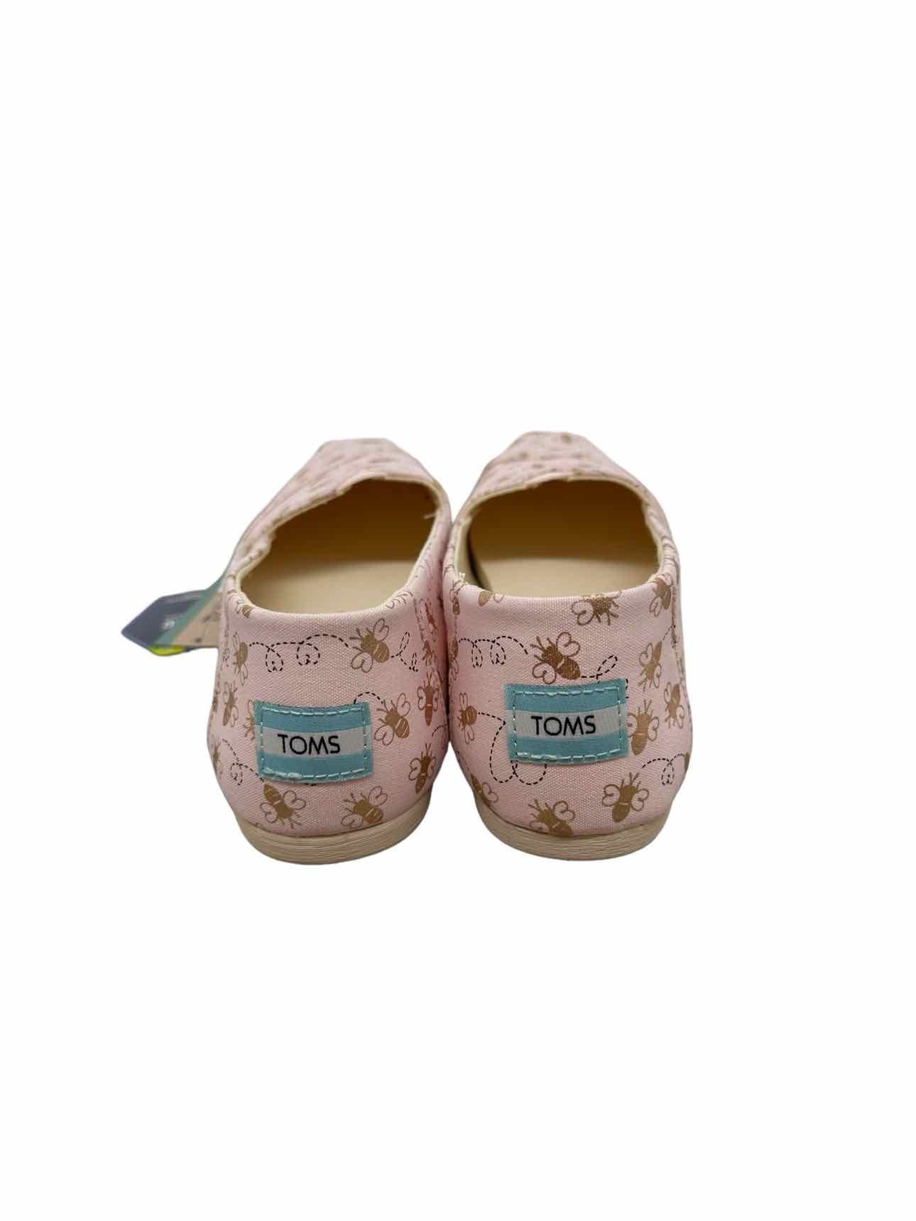 Toms Barely Pink Foil Bee Mine Size 8 **NEW**