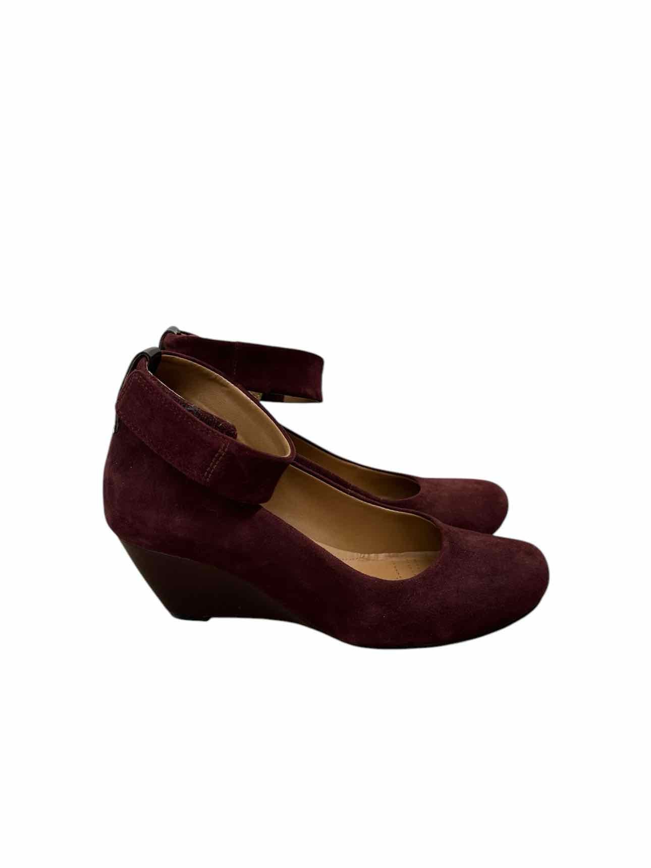 Clarks Burgundy Shoe Size 7 Wedge