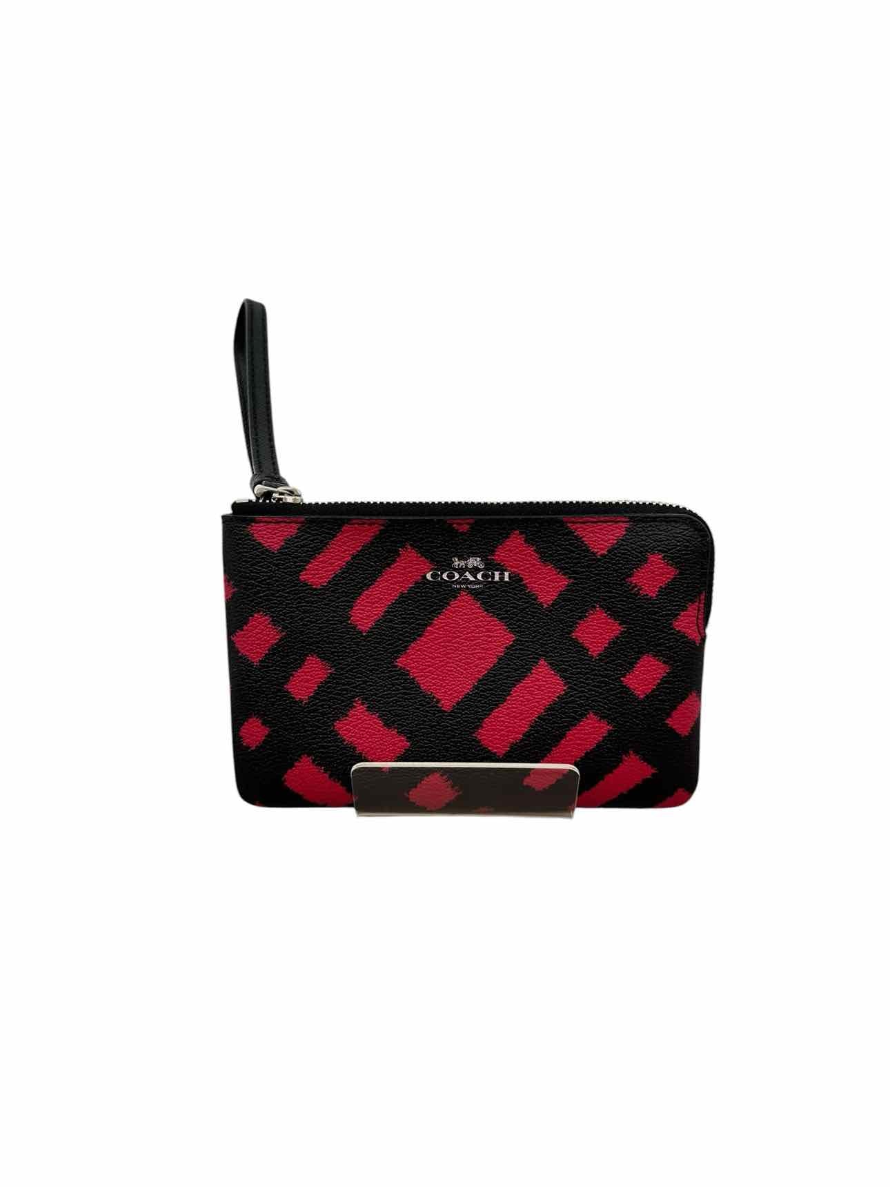 Coach Wild Plaid Corner Zip Wristlet **NEW**