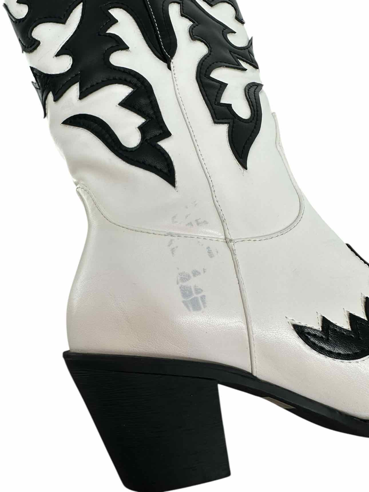 Ann Creek White/Black Cowboy Boots Shoe Size 6.5  **NEW**