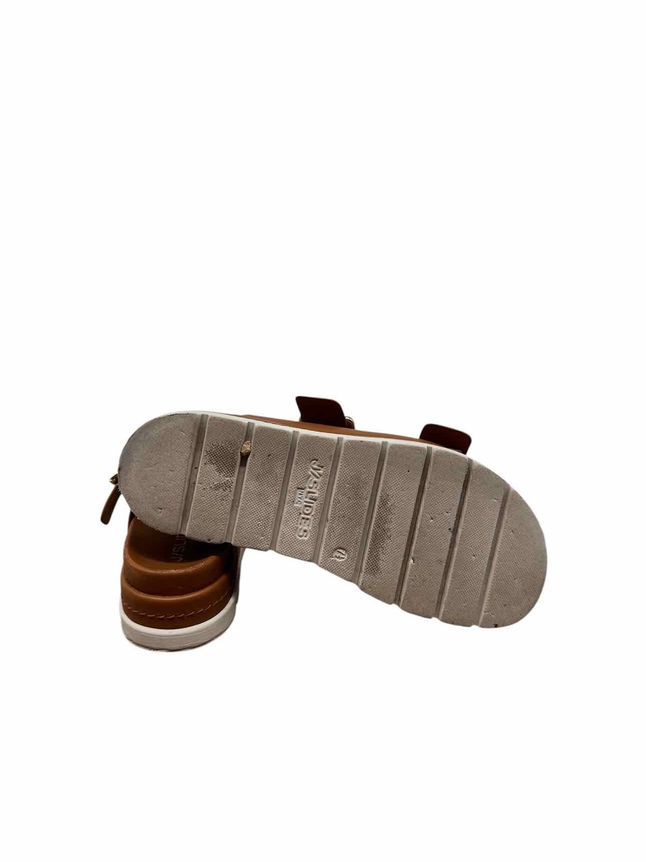 J/Slides Tan Shoe Size 7.5 Sandals
