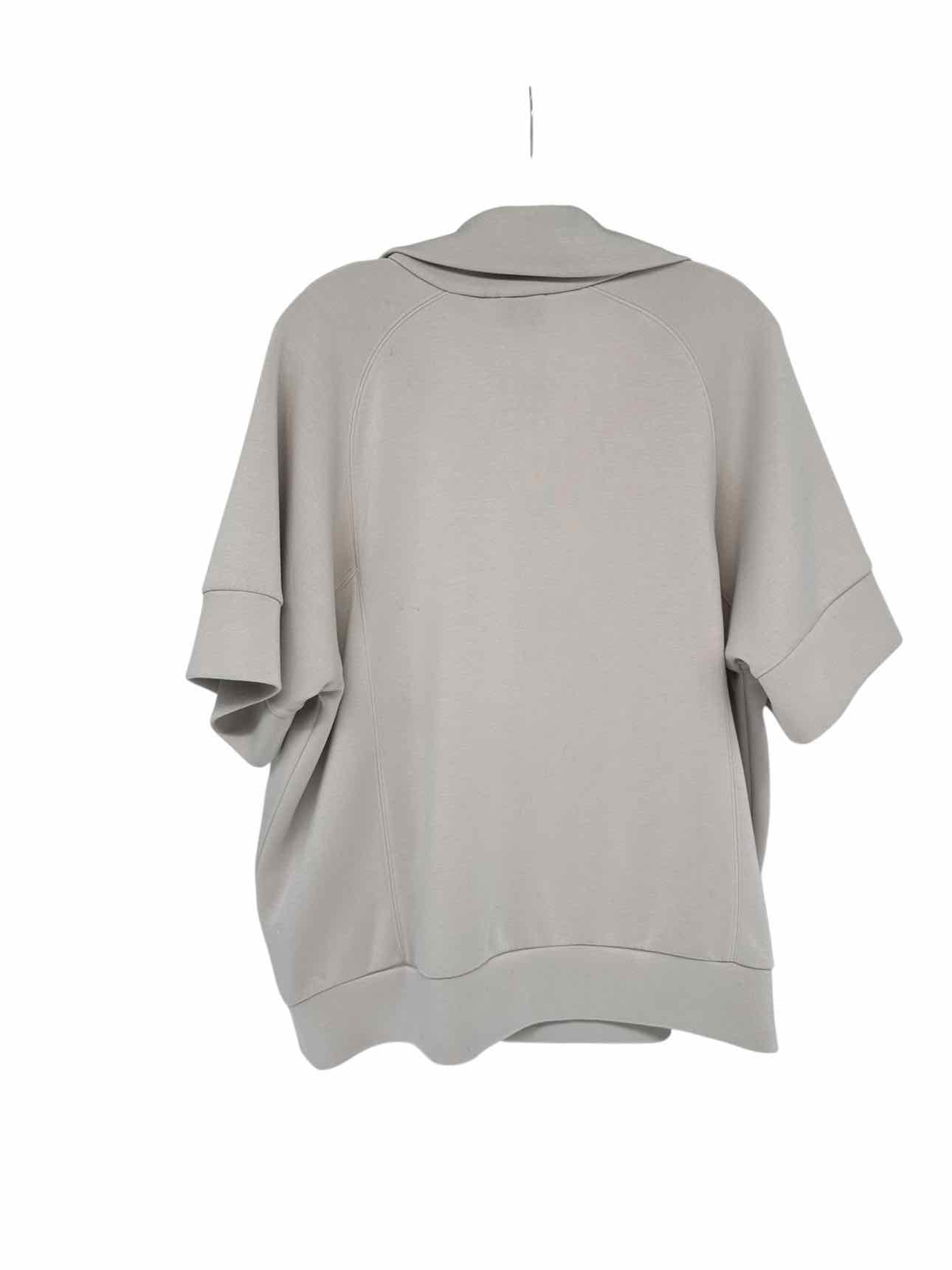 Elie Tahari Beige Size 1X Sweatshirt