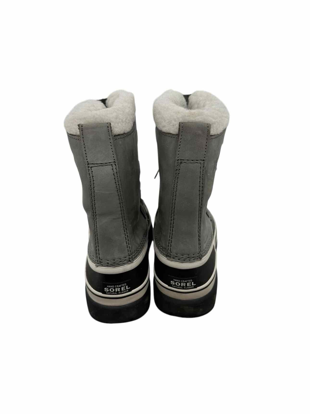 Sorel Gray Caribou Boots SIZE 9