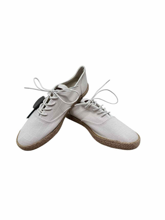 Lamo White Carey Sneakers Shoe Size 10 **NEW**