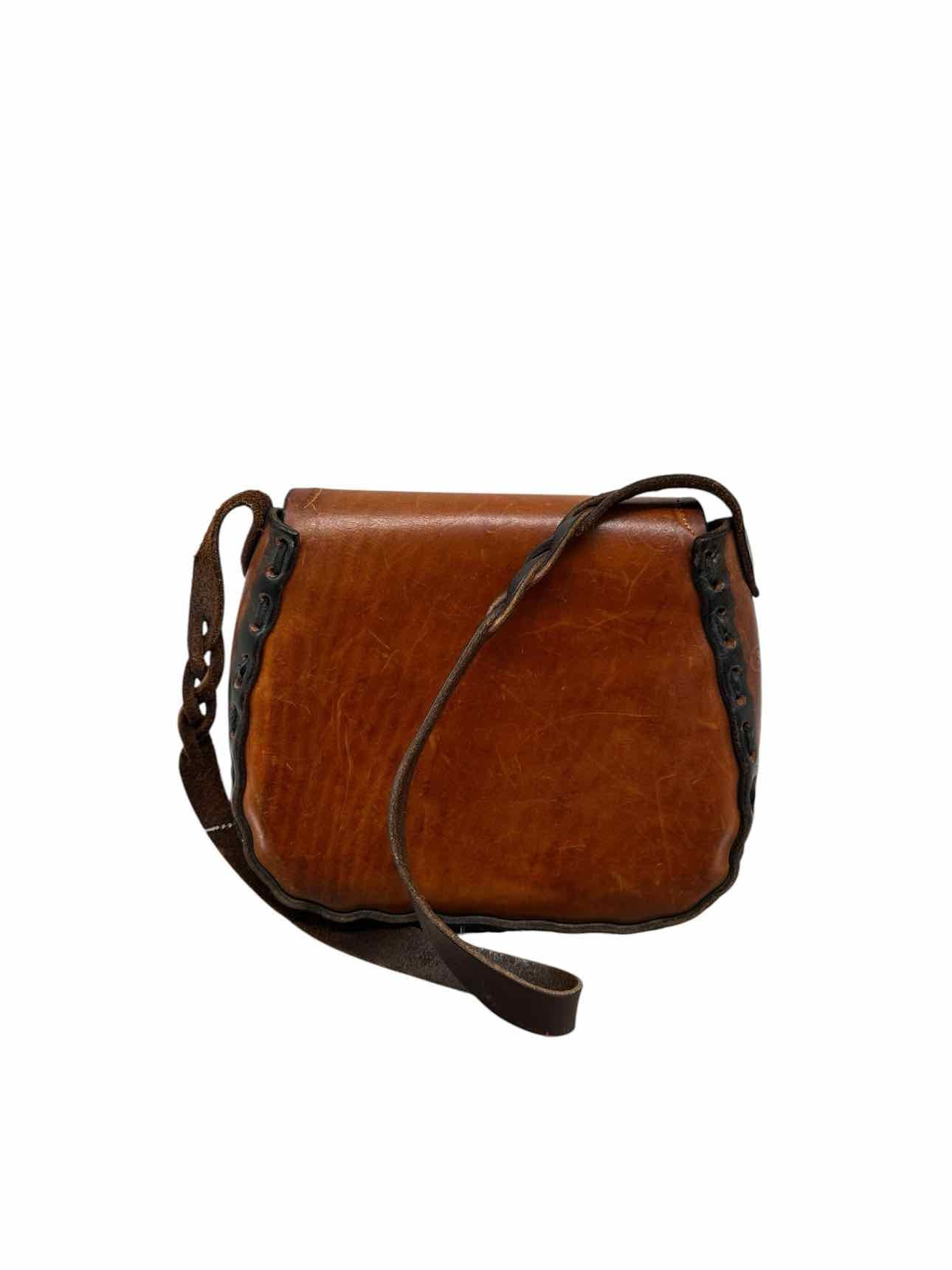 Vintage 1970's Hand Tooled Tan Leather Shoulder Bag