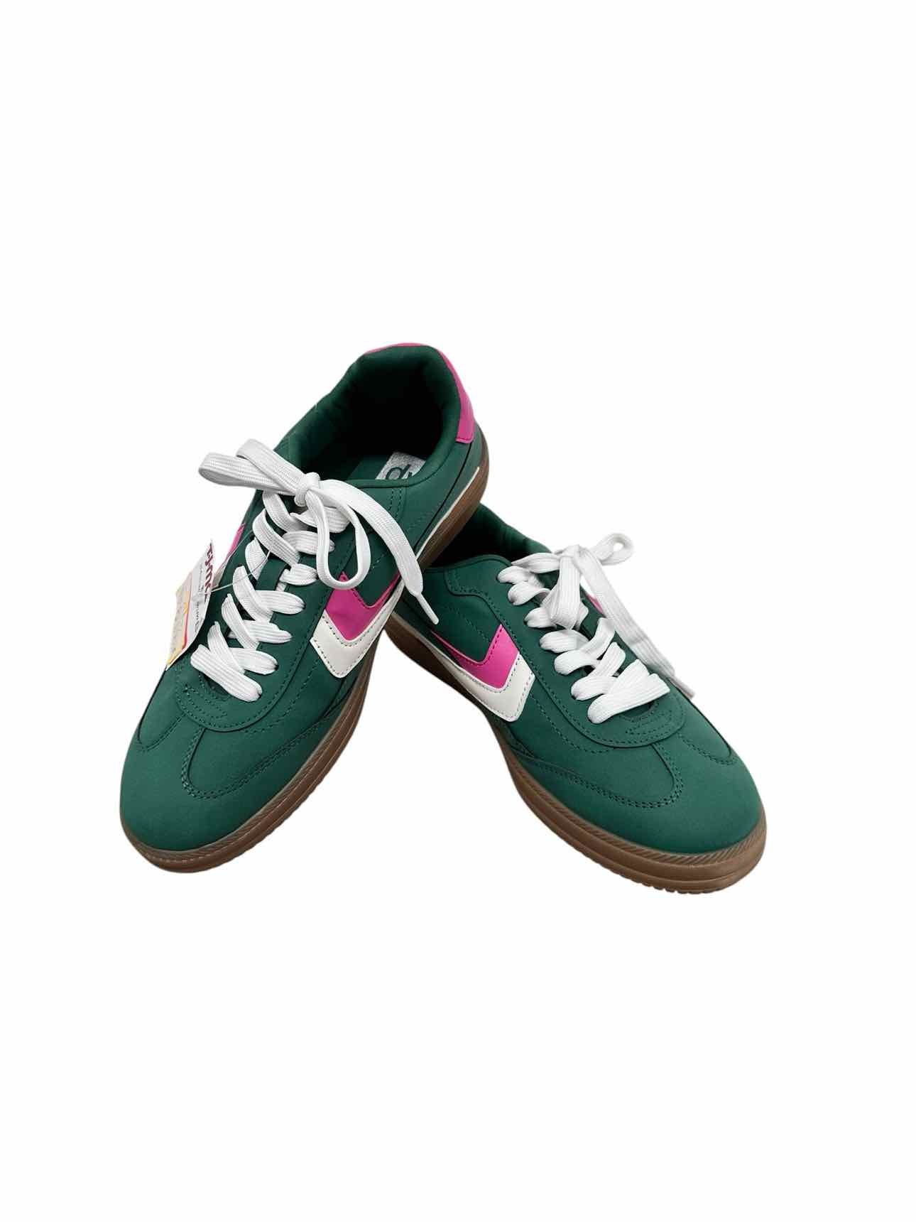 Dolce Vita Green Shoe Size 8 Sneakers **NEW**
