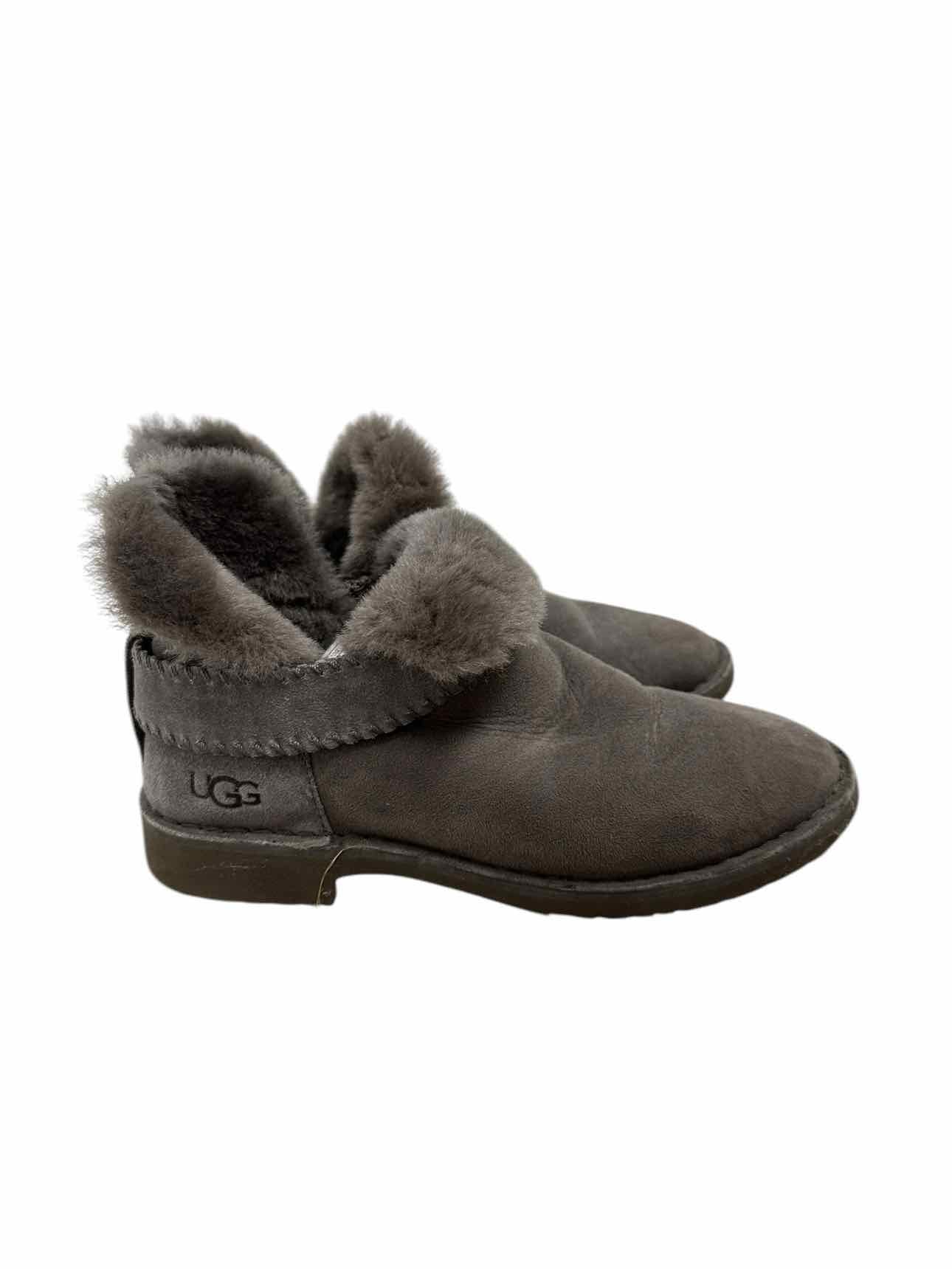 Ugg Gray McKay Bootie SIZE 8