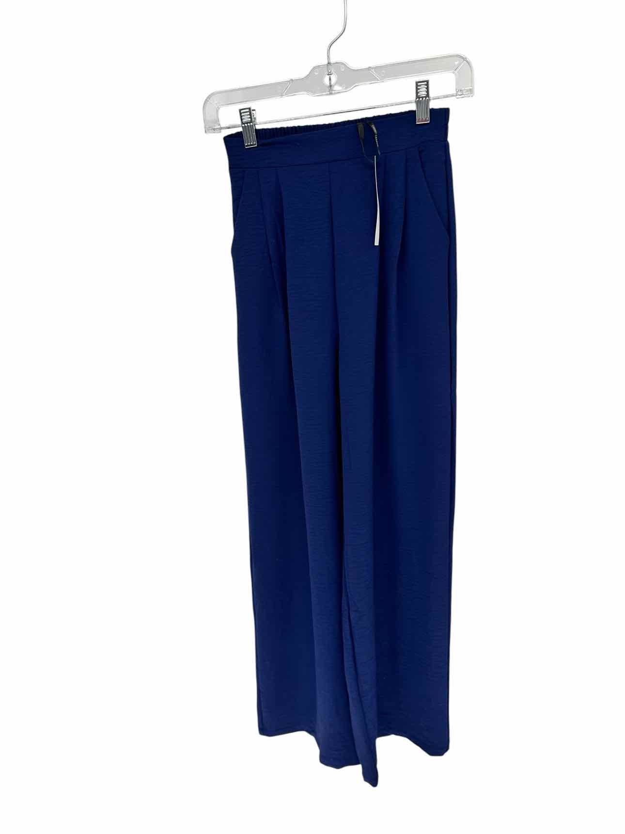 Coco +  Carmen Navy Size S/M 2 PC Pant Set **NEW**