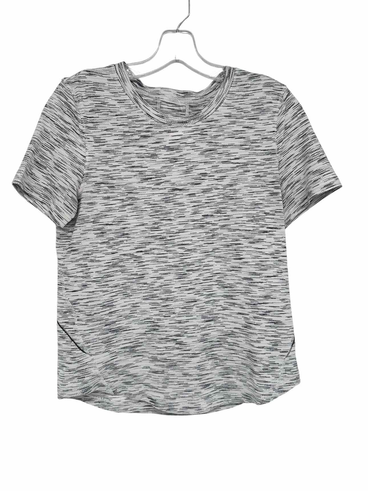 Lululemon Run It Out Tee Gray Size 4