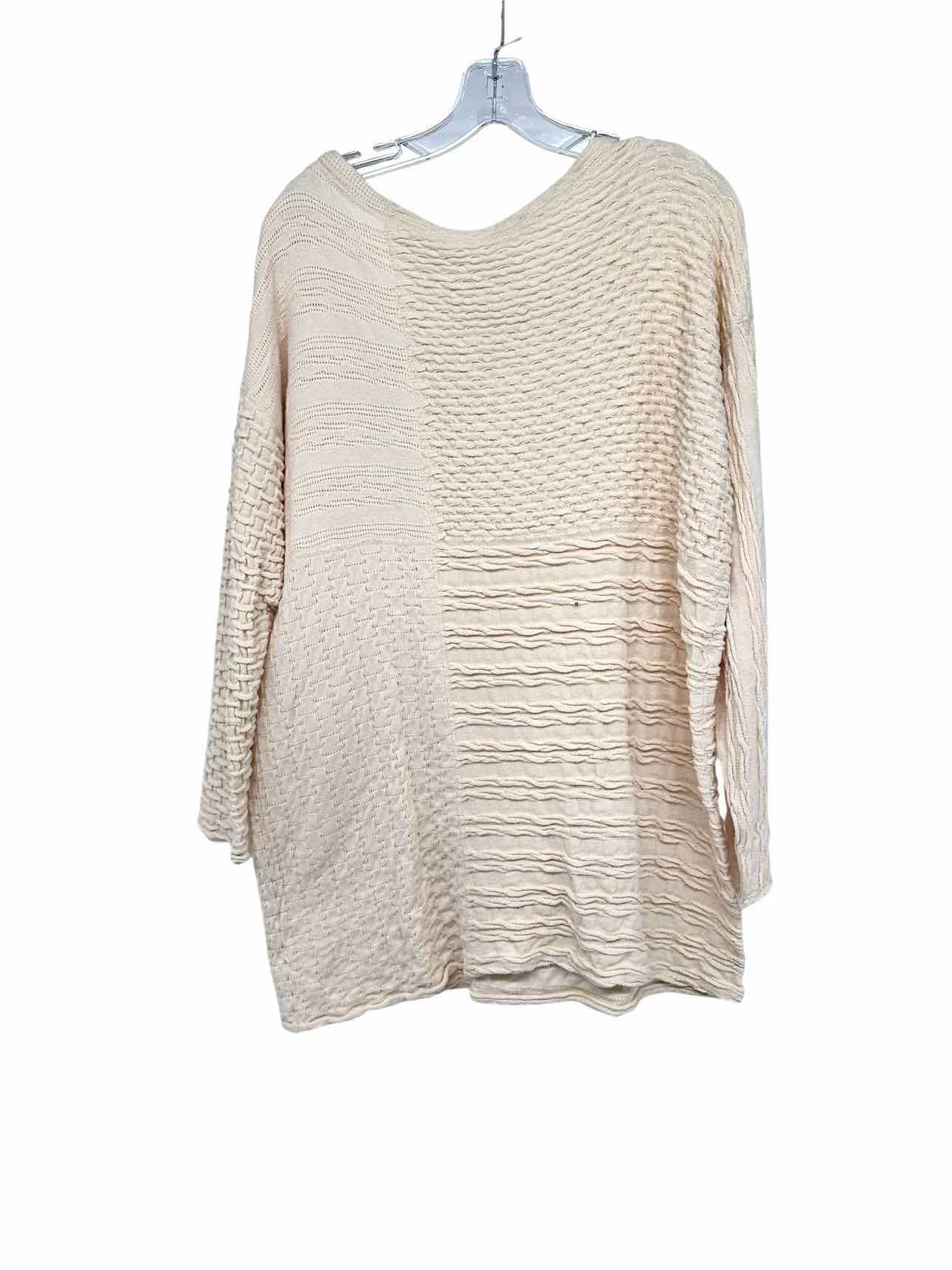 Free People Textured Cream Long Sleeve Top Size S