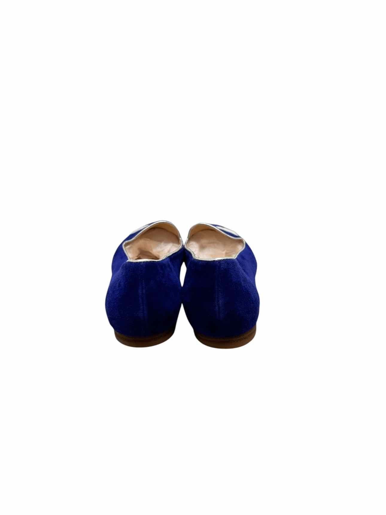 C. Wander Courtney Polar Bear Flats Shoe Size 8W **NEW**