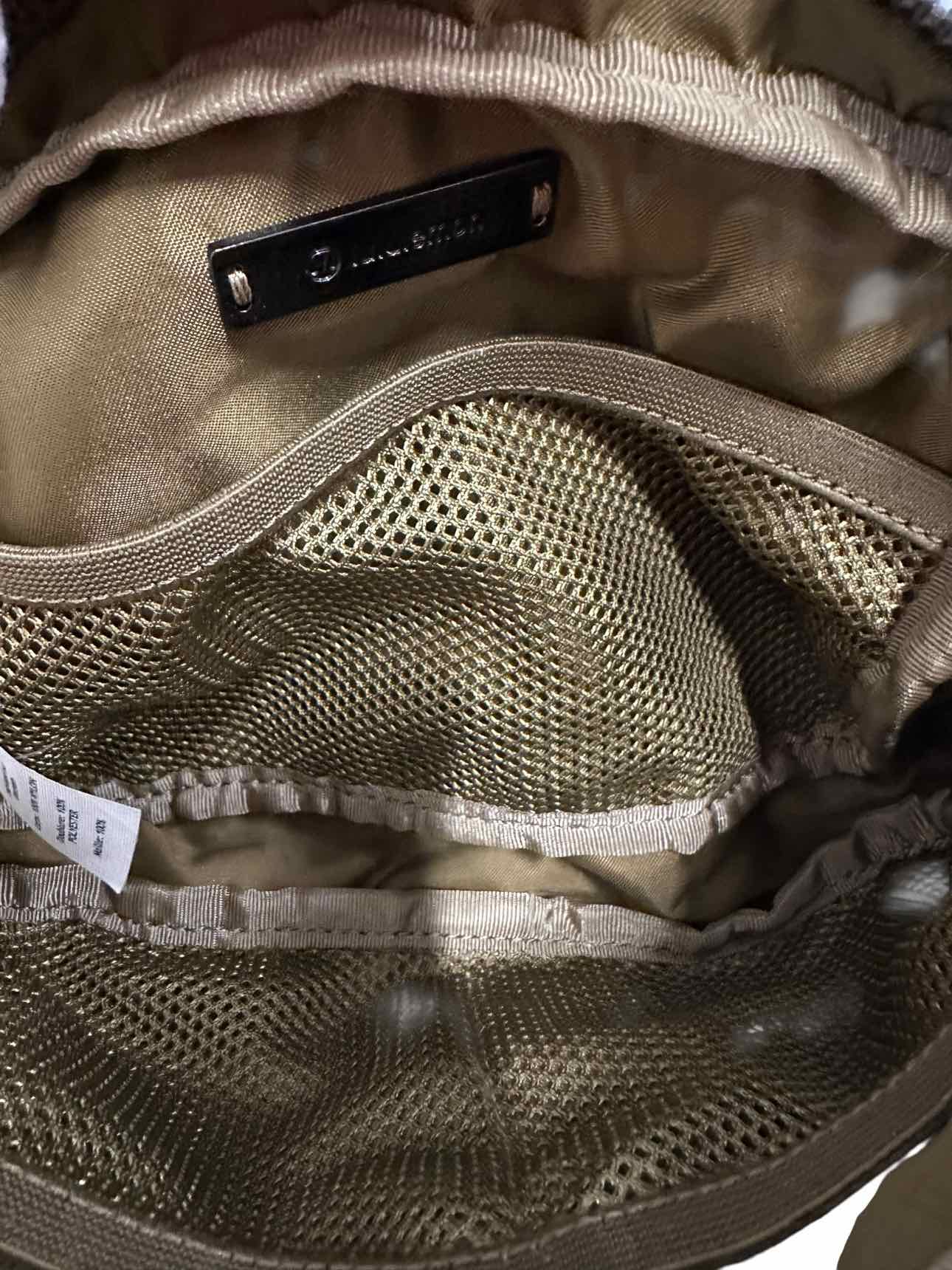 Lululemon Everywhere Bag