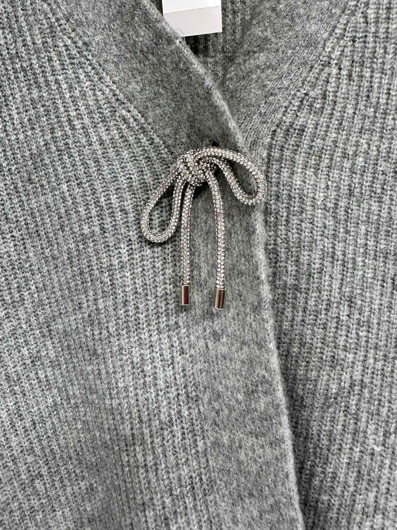 Talbots Gray Sweater Size M **NEW**