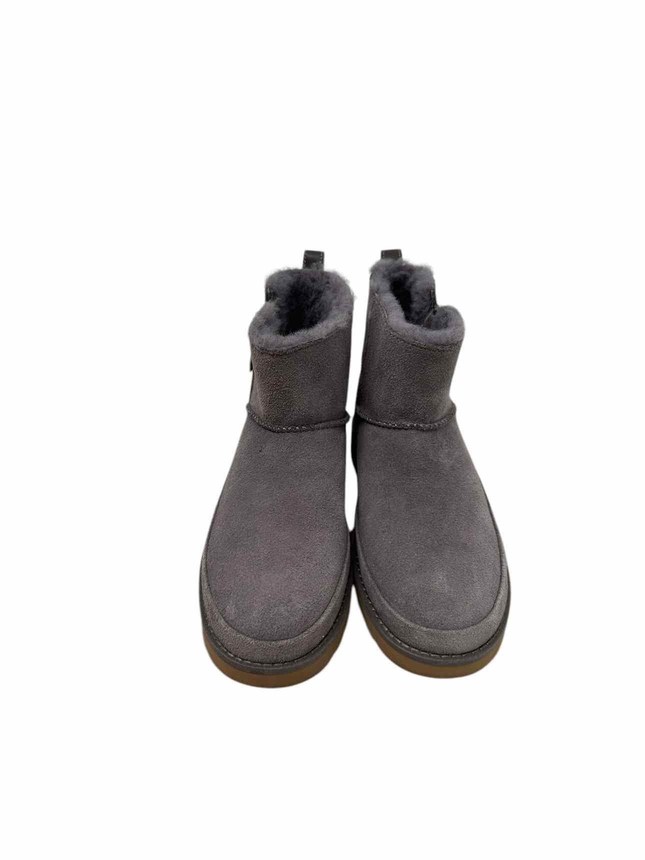 Ugg Classic Zip Mini Gray Boots Shoe Size 8