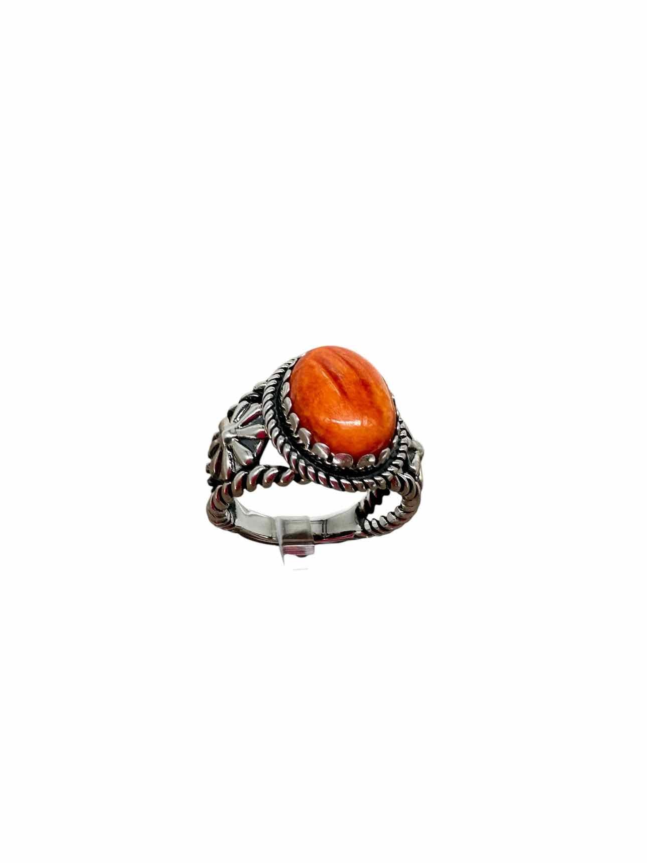American West Orange Spiny Oyster Concha Flower Ring