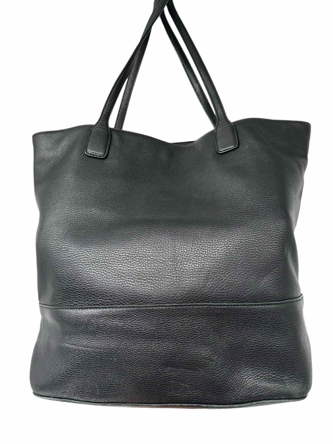 Tory Burch Robinson Tote Black Leather Tote