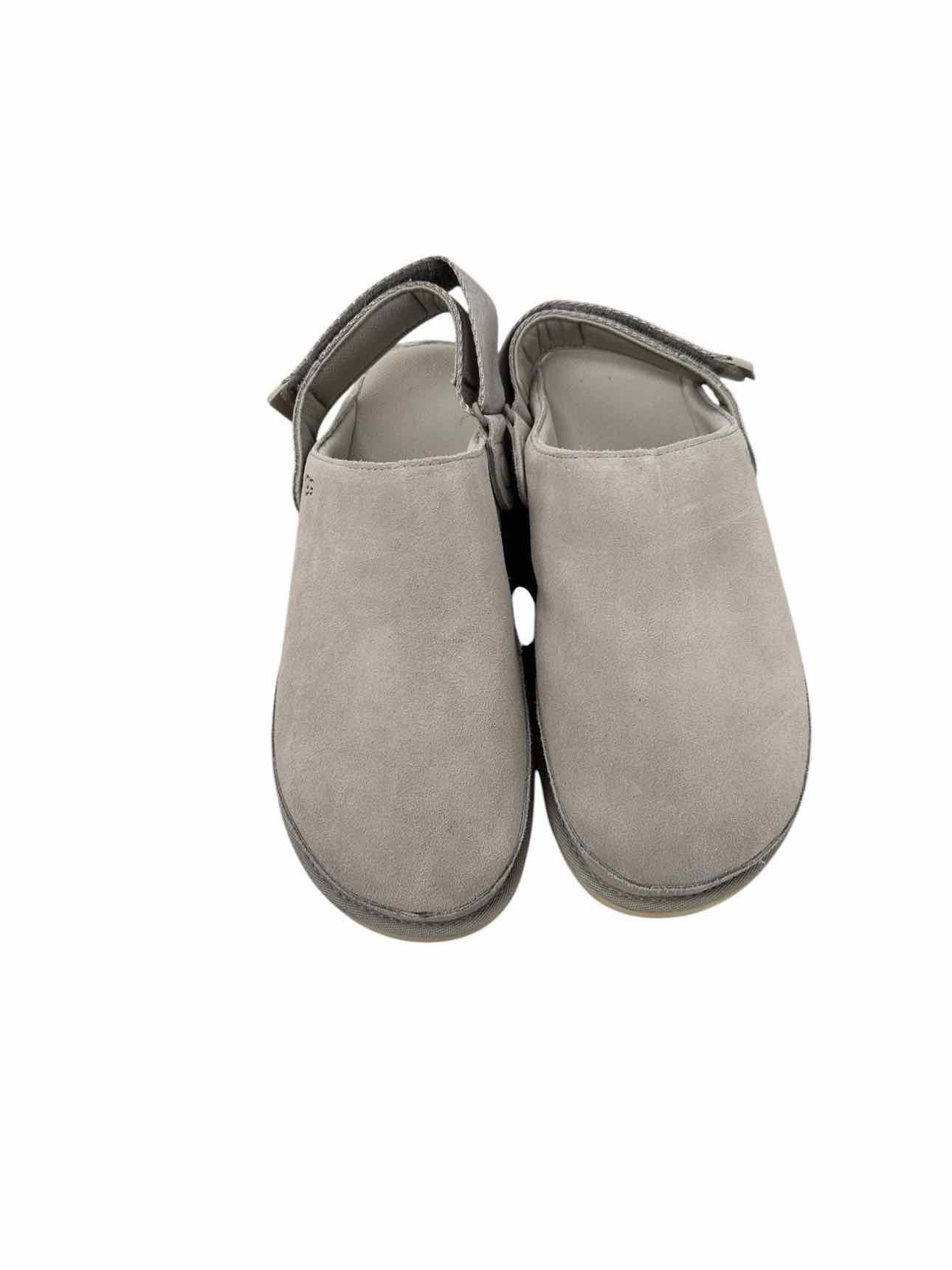 Ugg Lt. Gray Shoe Size 9 Clogs
