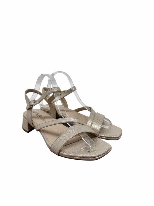 Life Stride Gold Julep Sandals Shoe Size 8.5