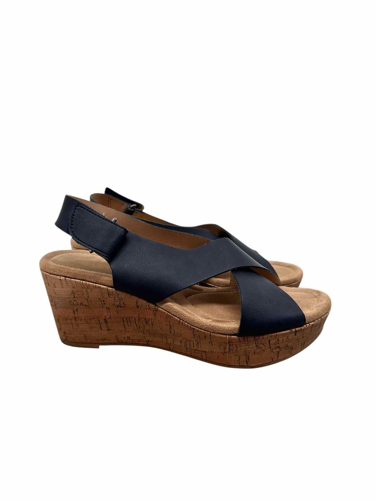 CL By Laundry Navy Shoe Size 9 Sandals