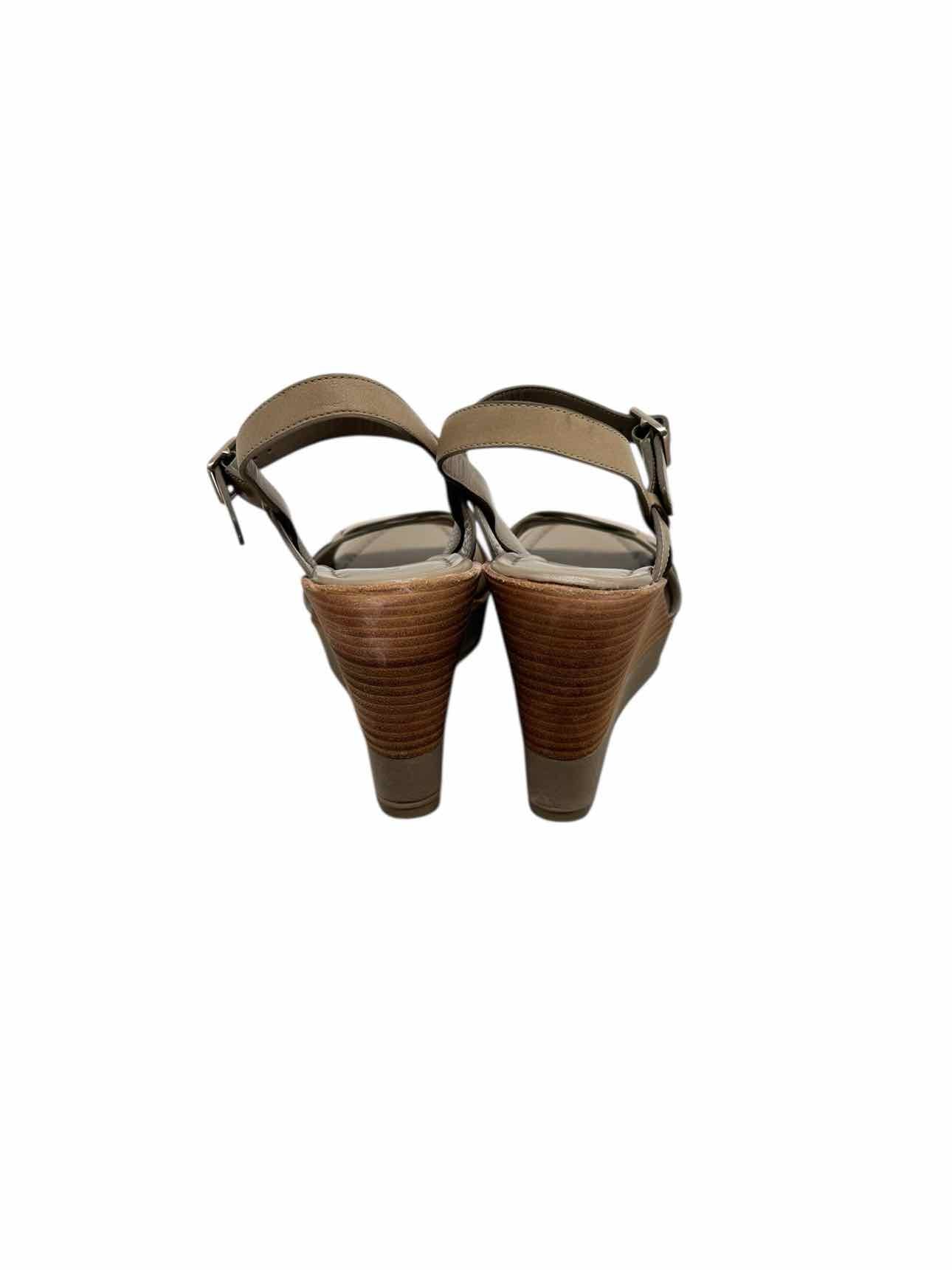 Cole Haan Nike Air Paley Wedge Olive Shoe Size 8.5