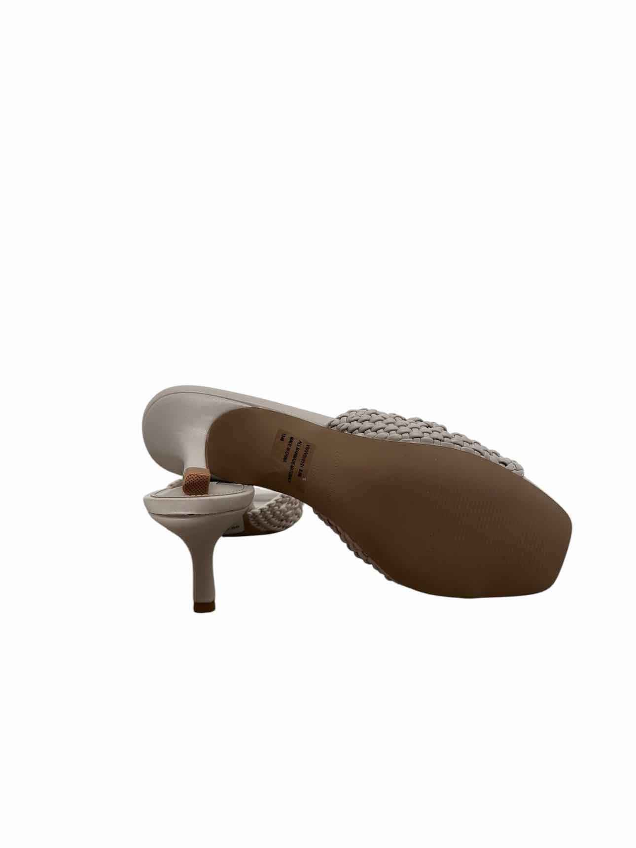 Steve Madden Off-white Sandals Shoe Size 8.5 **NEW**
