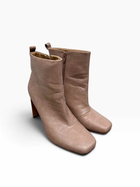 Express Beige Shoe Size 9 Bootie