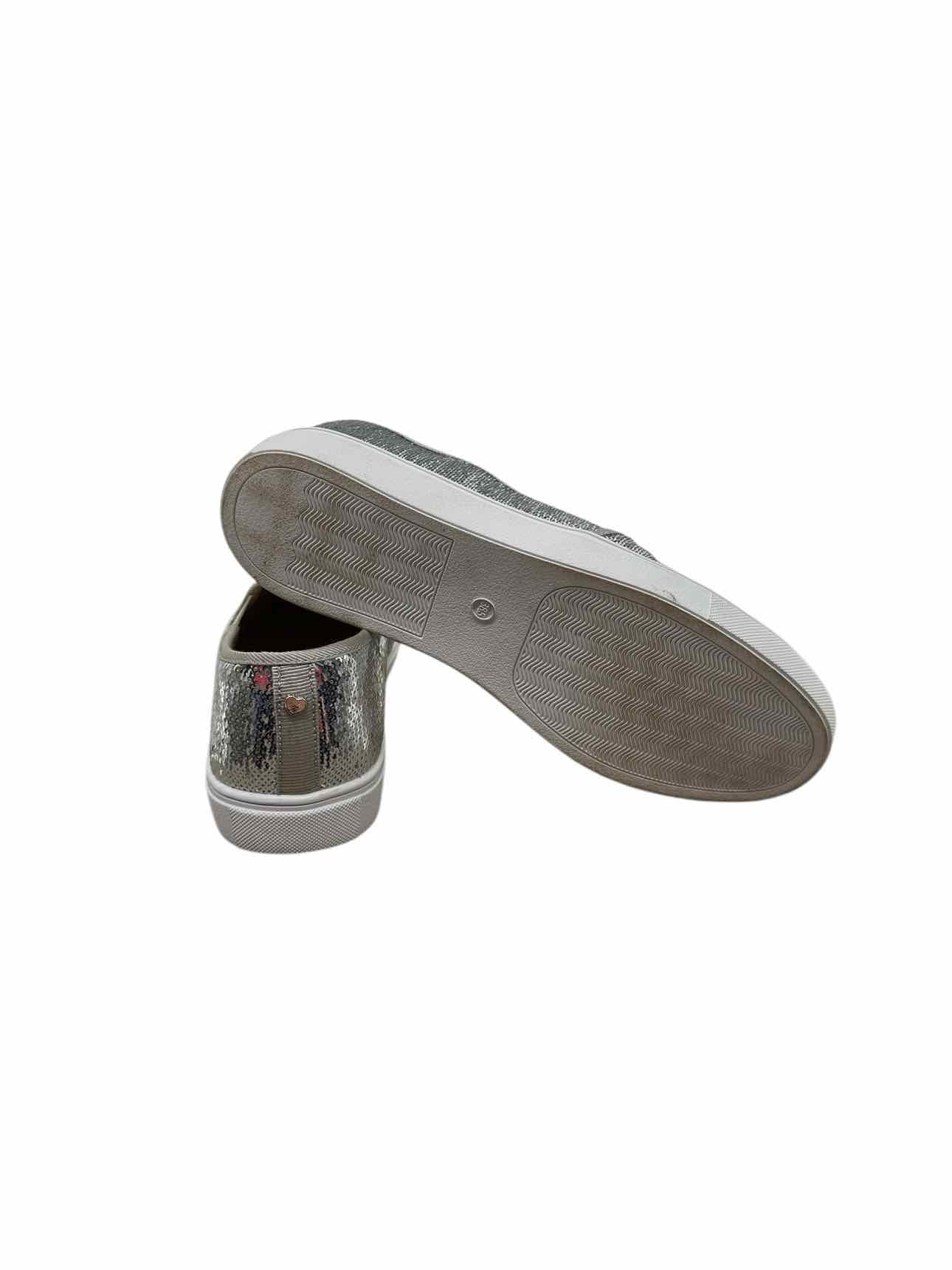 Fever Sole Silver Slip Ons Shoe Size 8