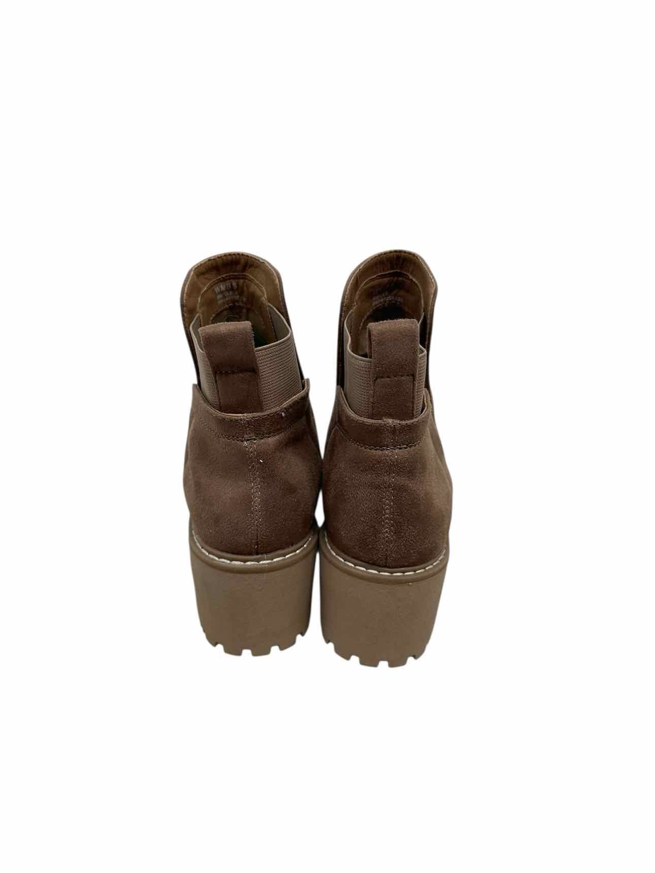 Dolce Vita Rielle Beige Bootie Shoe Size 6