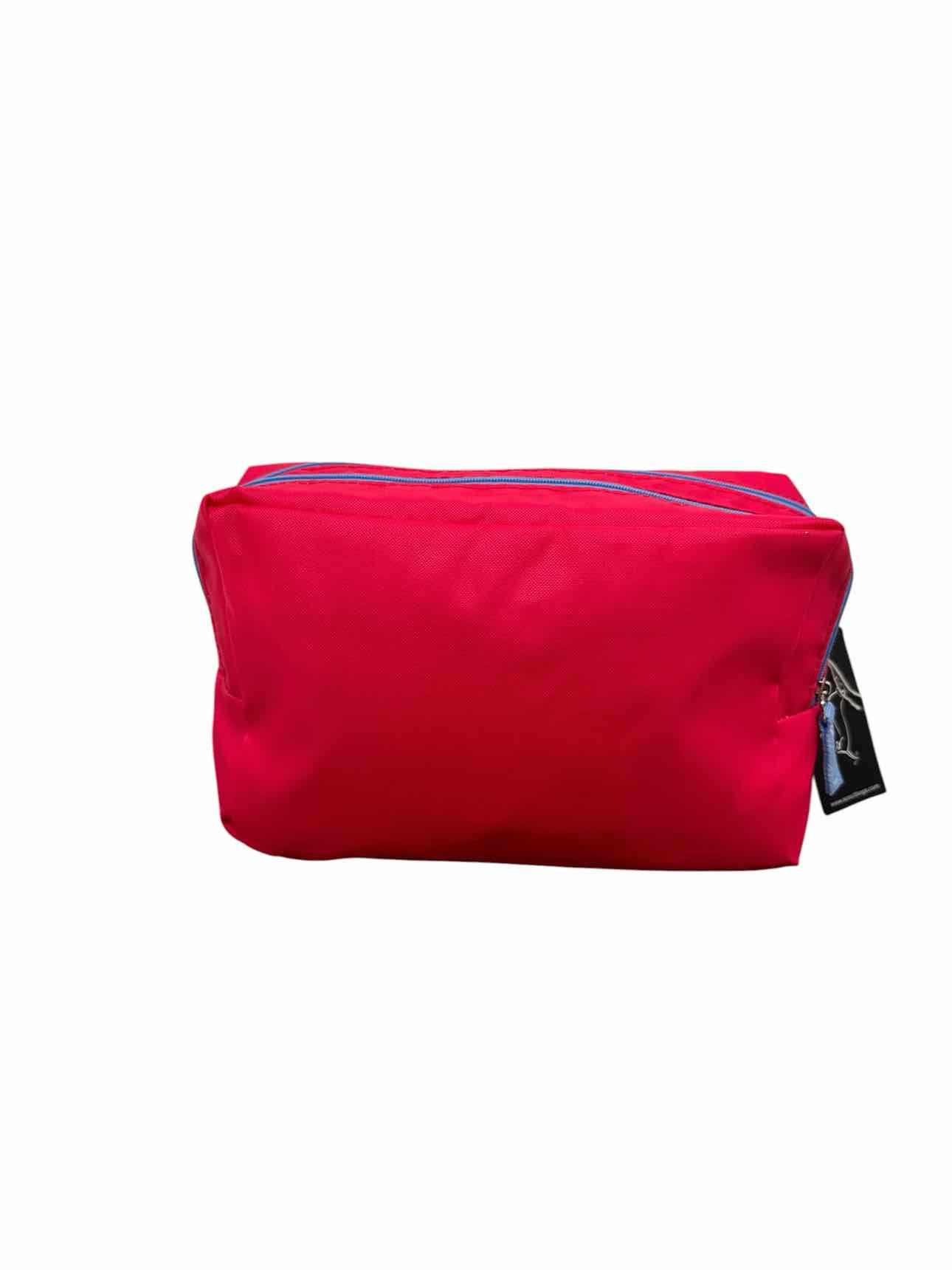 Scout 2-Way Toiletry Bag in Hot Pink  **NEW**