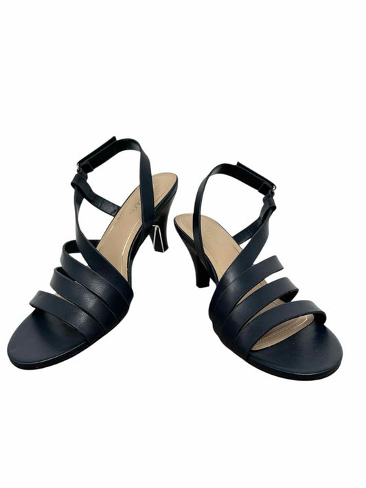 Marbella Madison Navy Sandals Shoe Size 8 **NEW**