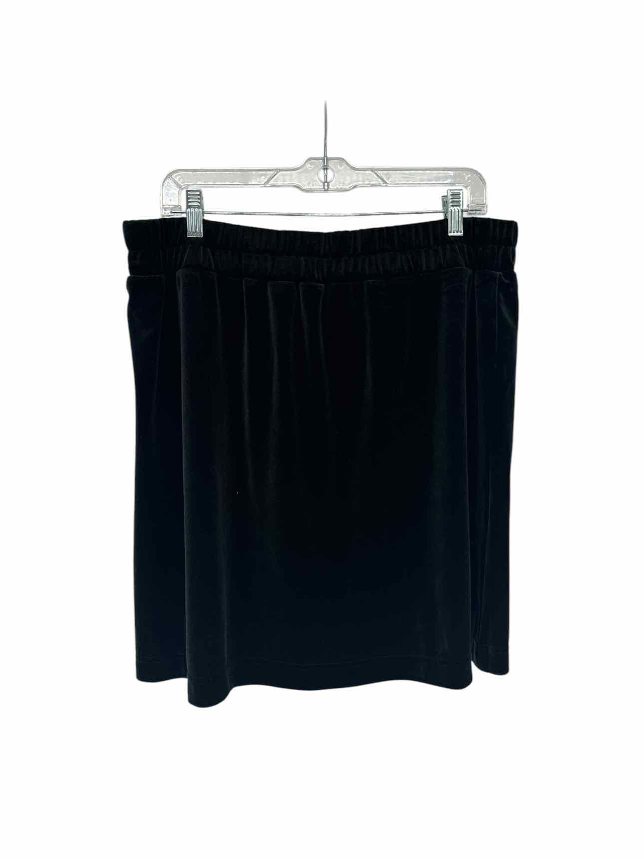 Loft Black Skirt  Size L **NEW**