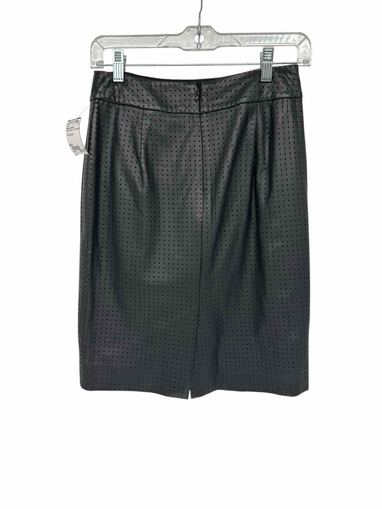 Banana Republic Black Size 0 Skirt
