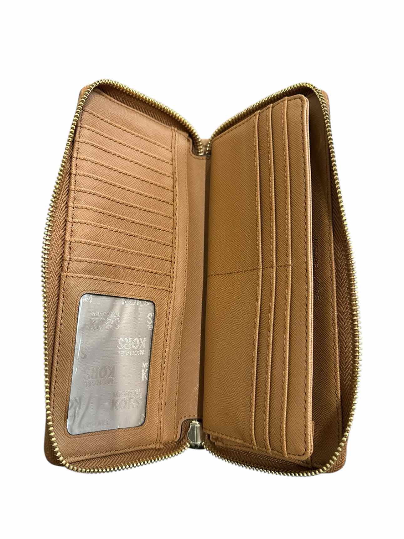 Michael Kors Jet Set Travel Zip Around Continental Wallet