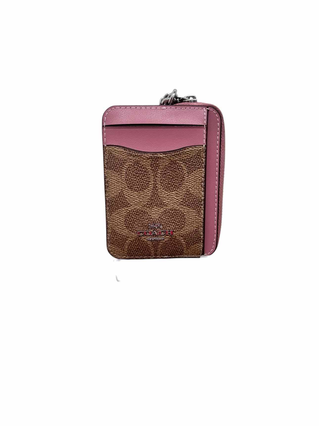 Coach Zip Signature Wallet  **NEW**